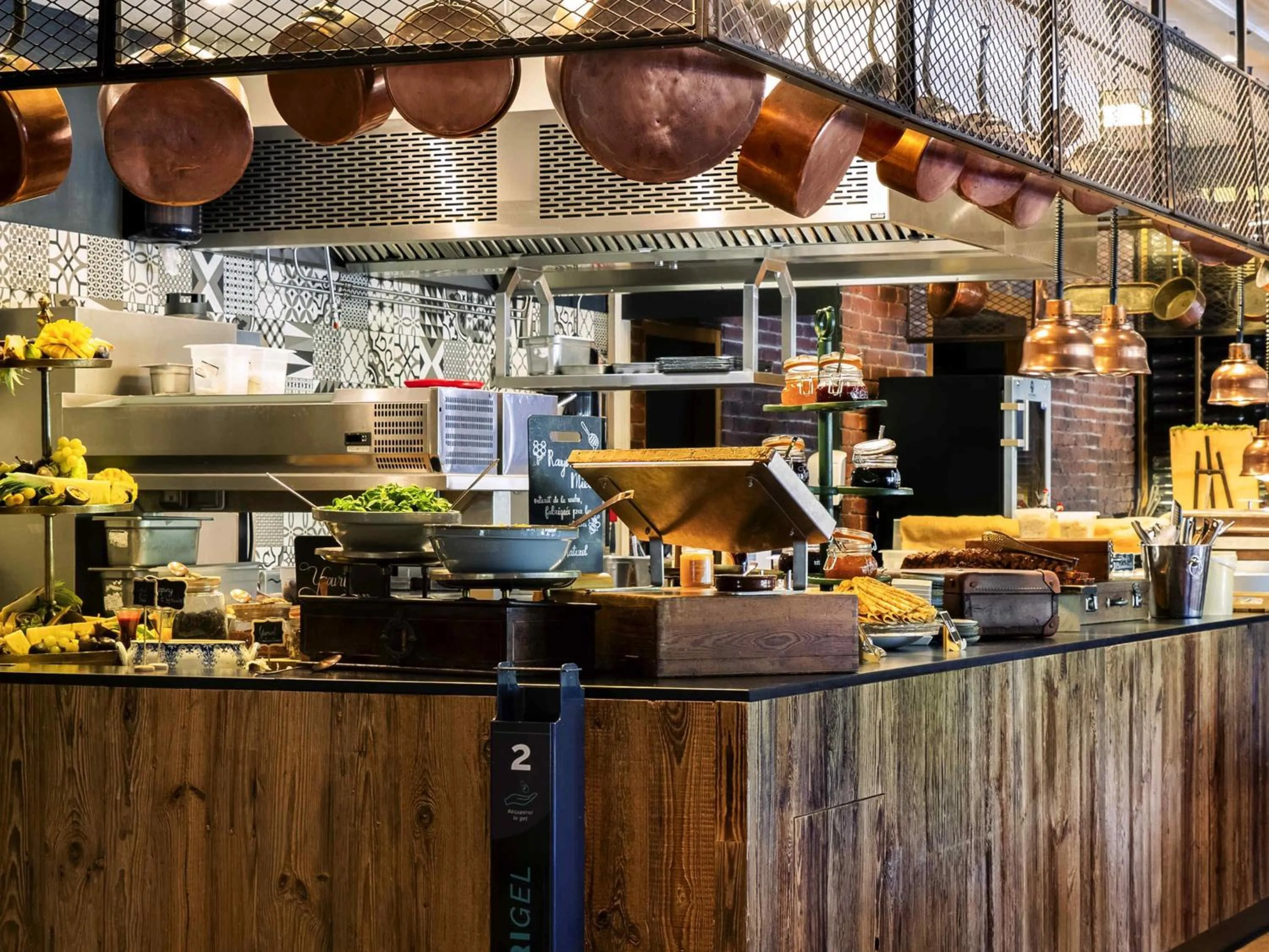 Breakfast in Novotel Avignon Nord