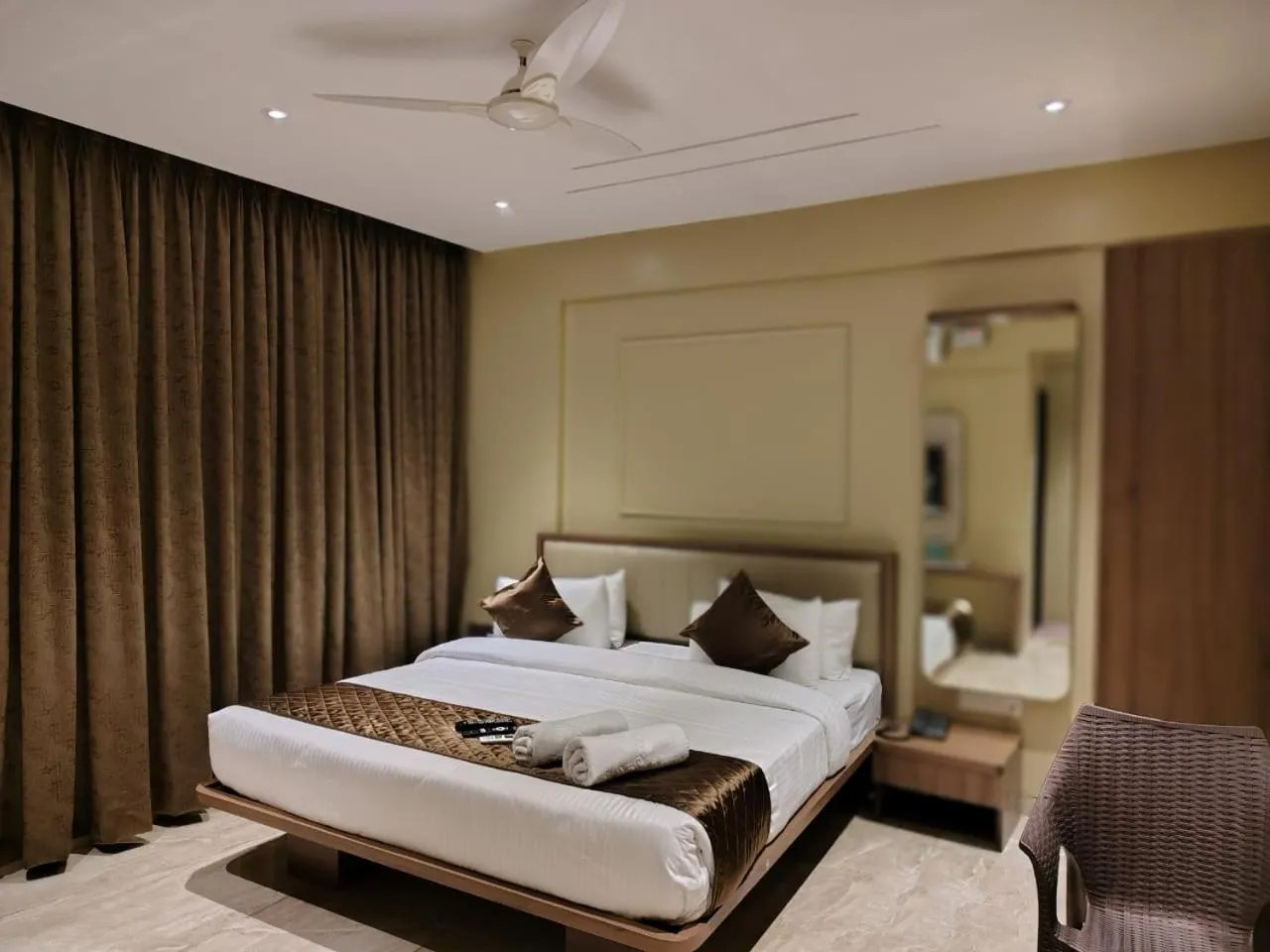 Bed in Kedari Residency