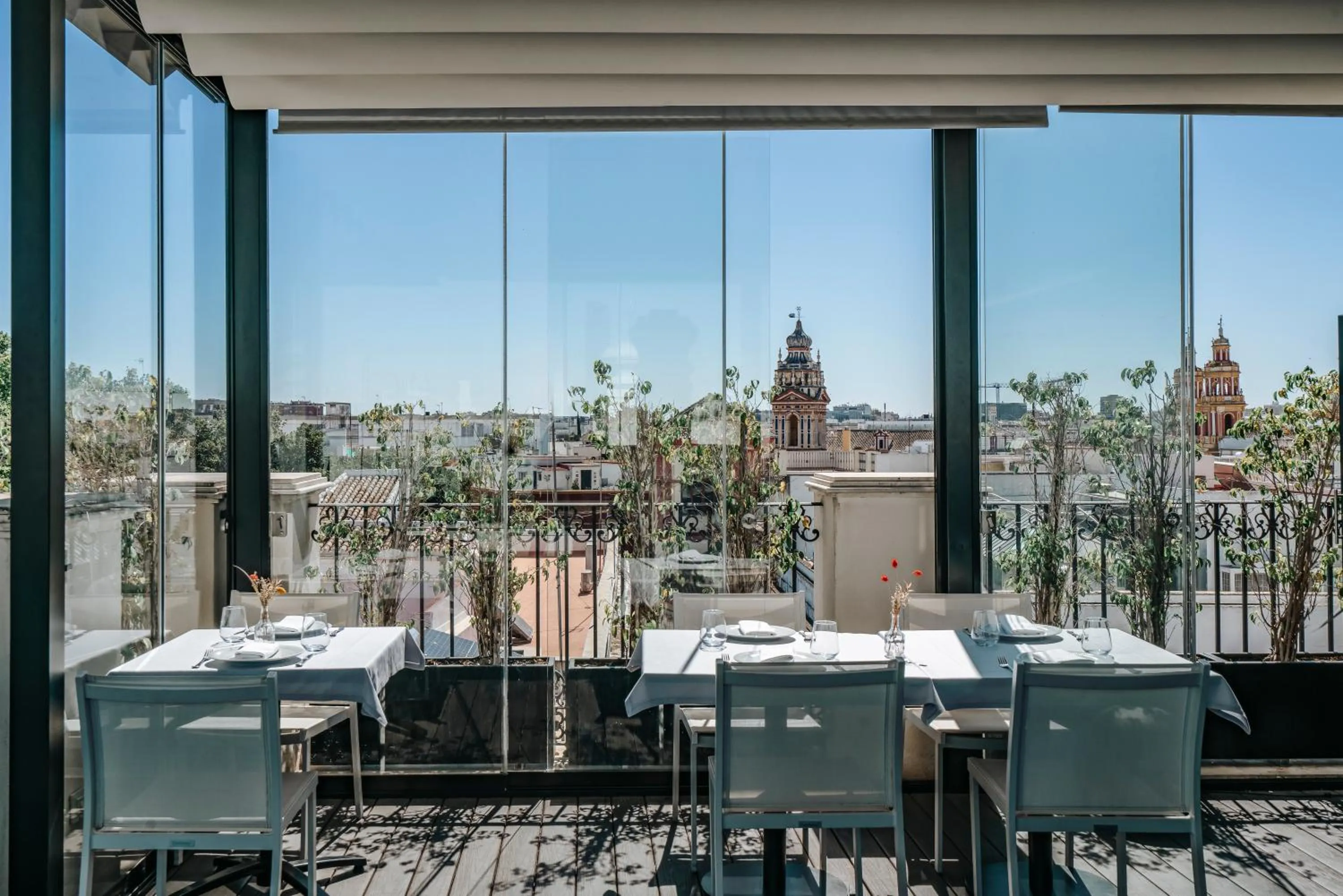 Restaurant/places to eat in Vincci Selección Unuk 5 GL