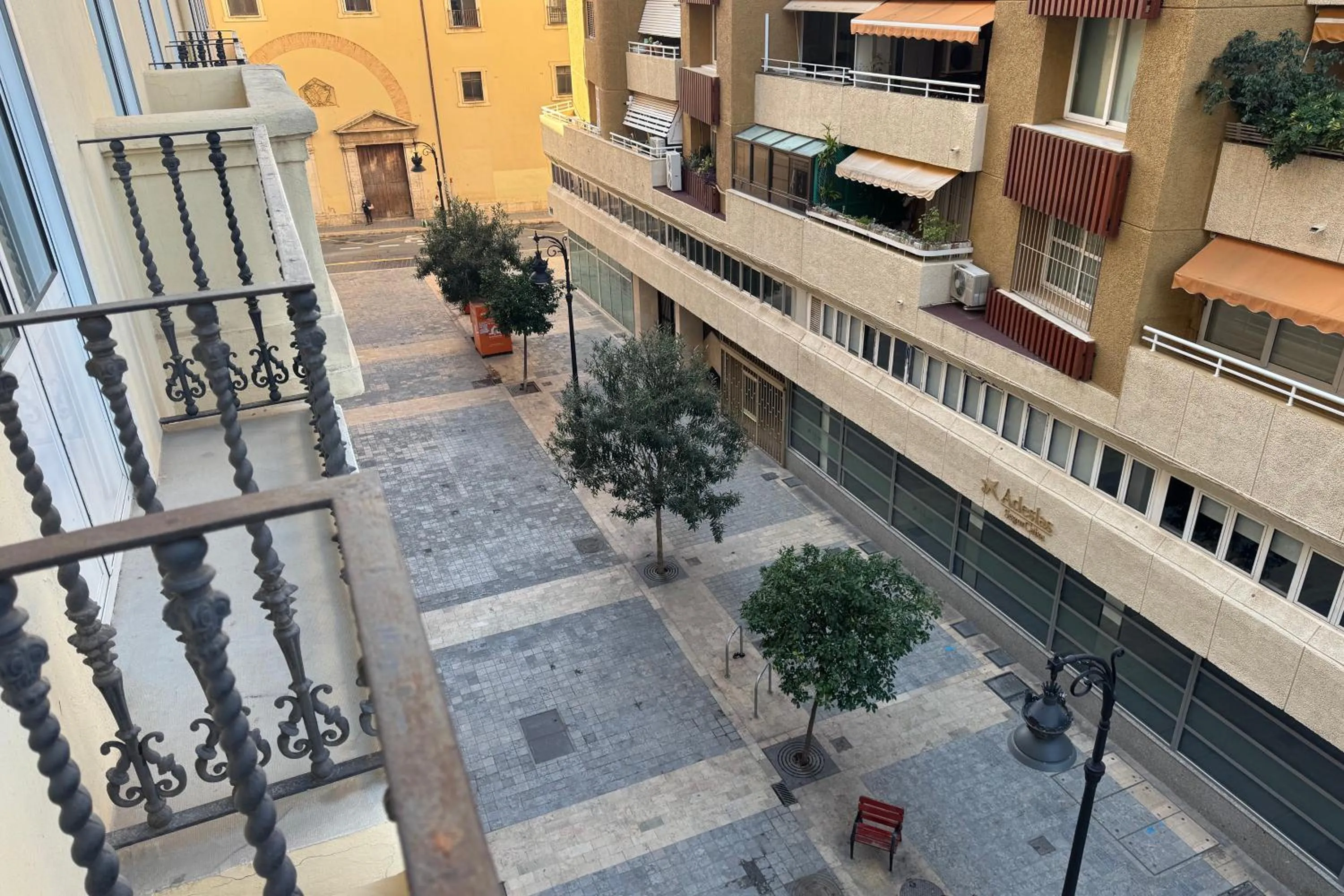 Street view in Casual del Cine Valencia
