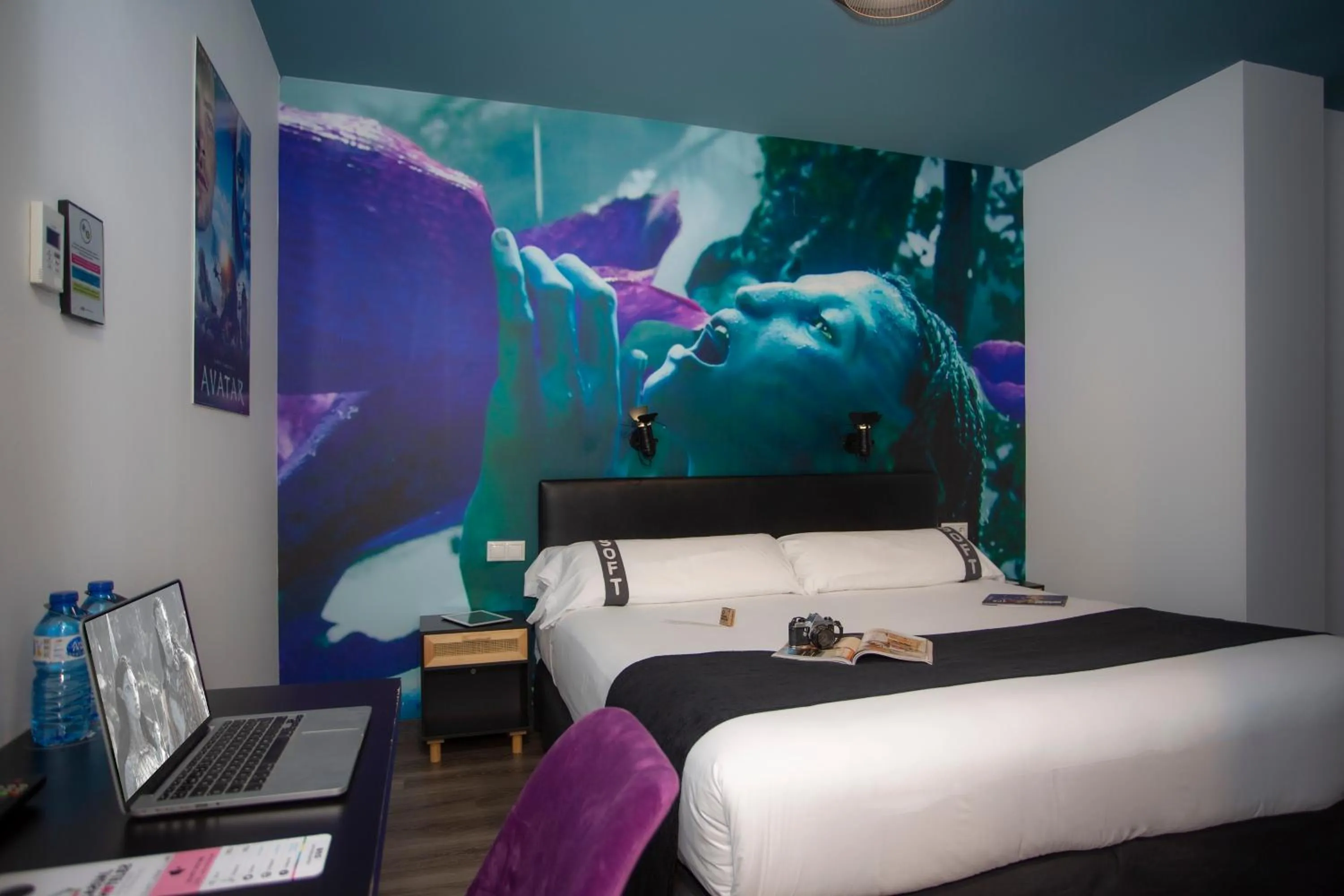 Bedroom, Bed in Casual del Cine Valencia