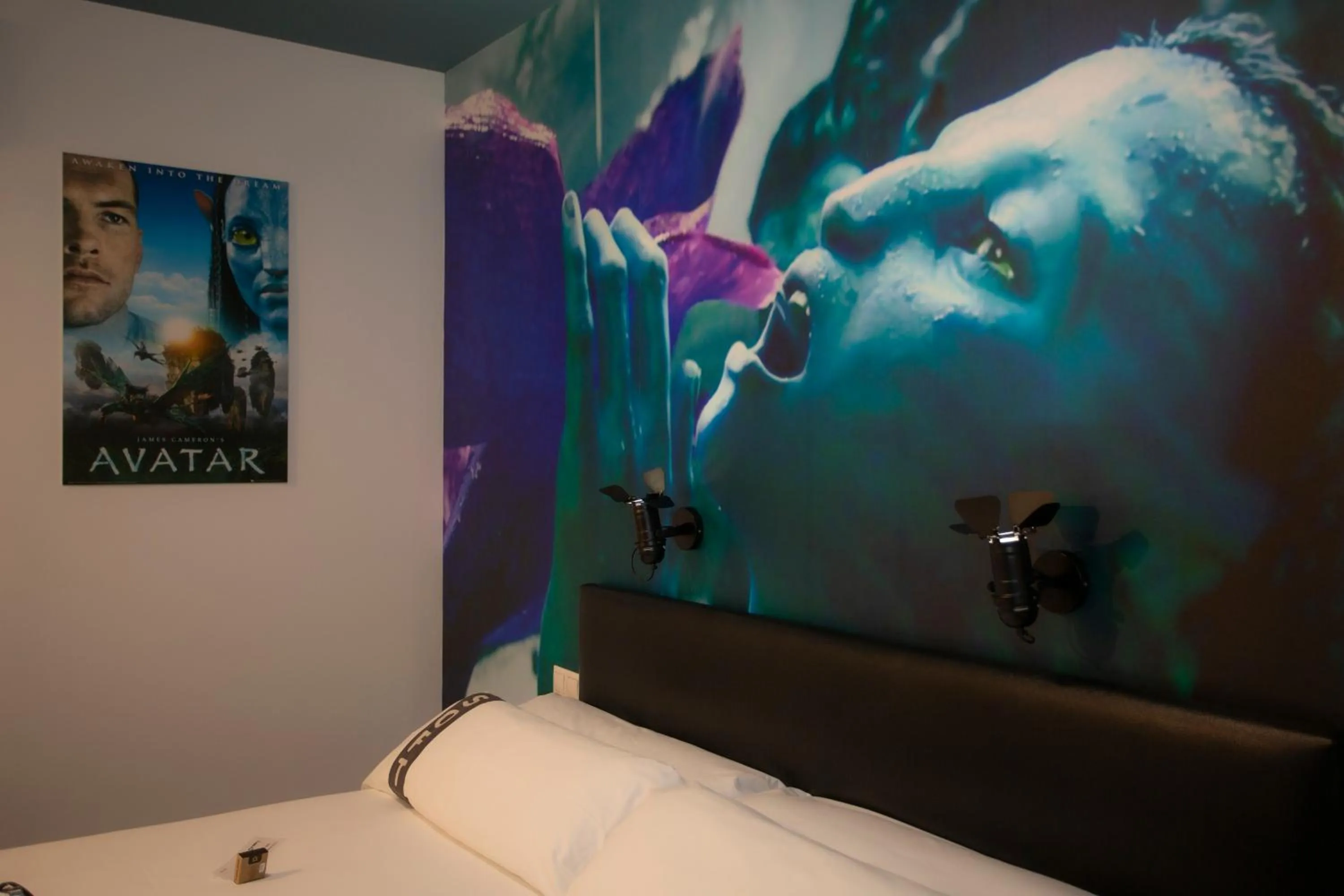 Bedroom, Bed in Casual del Cine Valencia