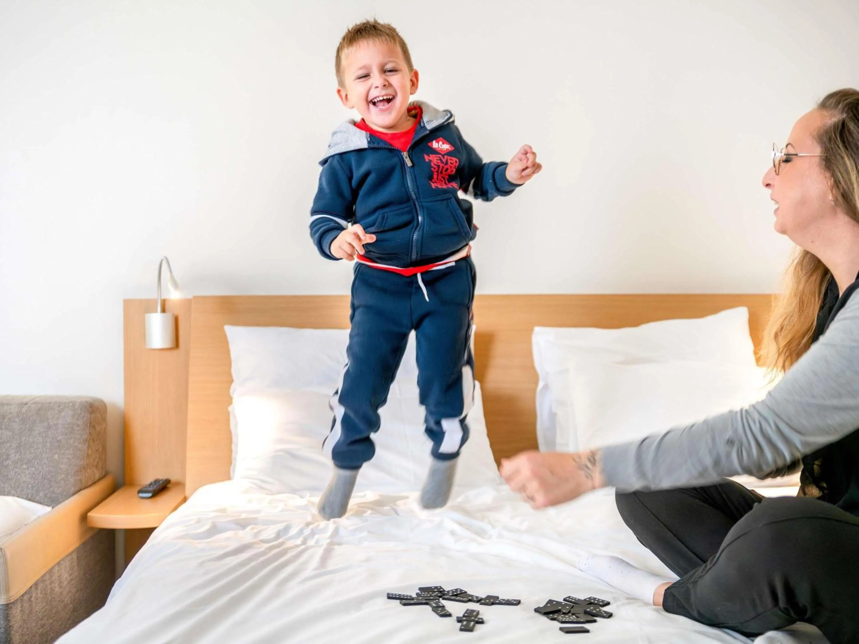 Bedroom, Bed in Novotel Grenoble Centre