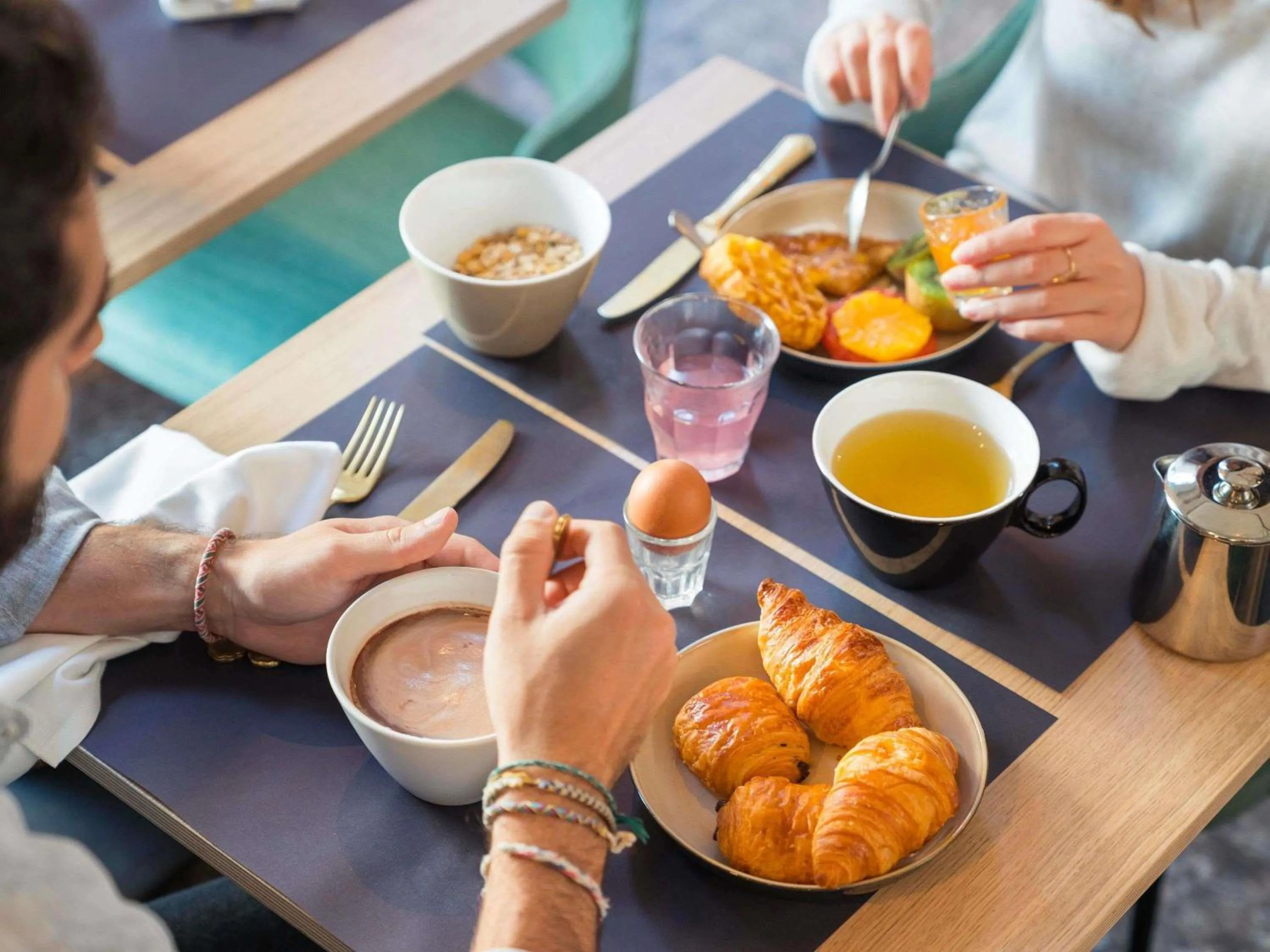Breakfast in Novotel Grenoble Centre