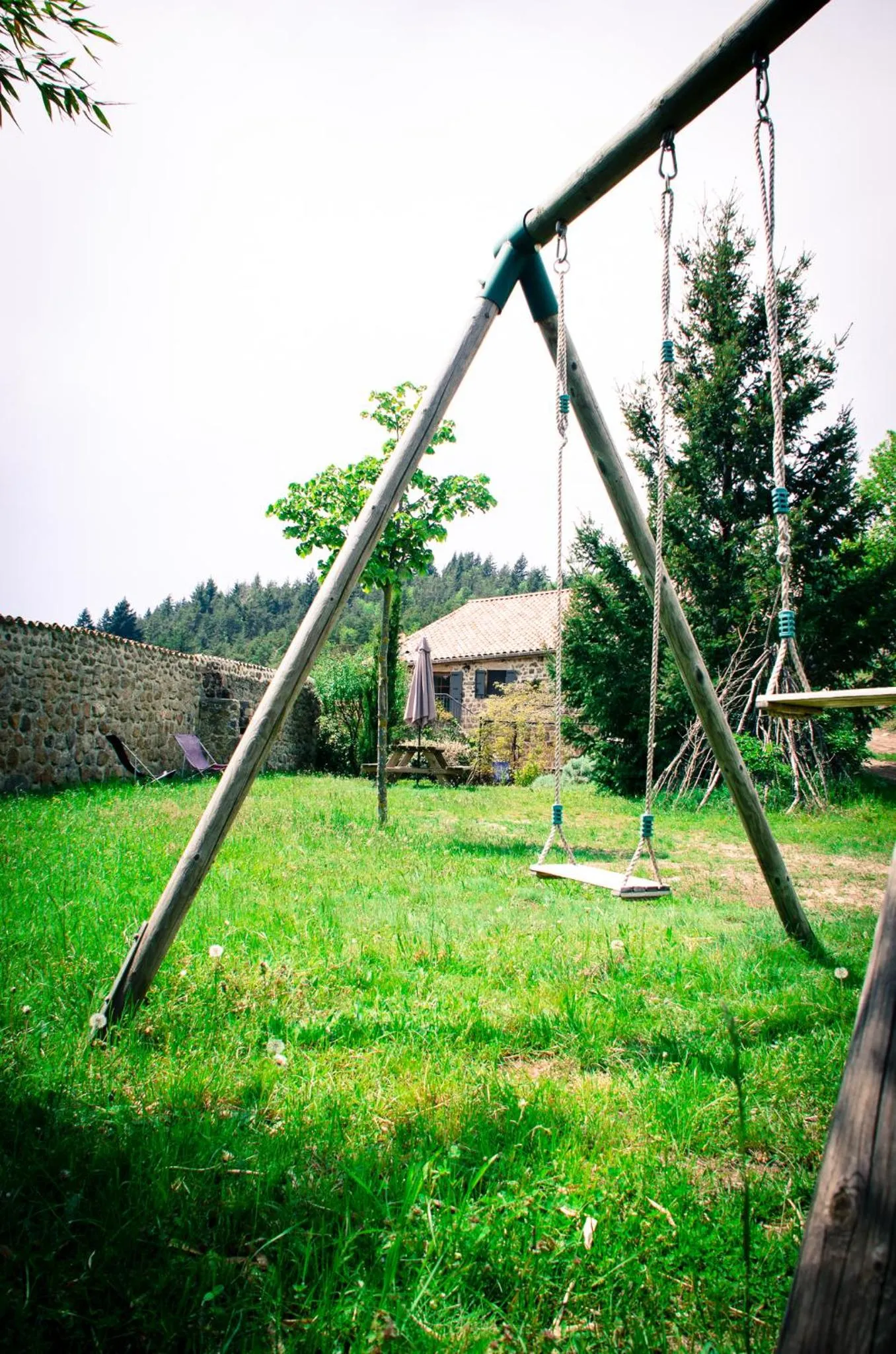 Children play ground in Le Petit Rias Gîte Soleil