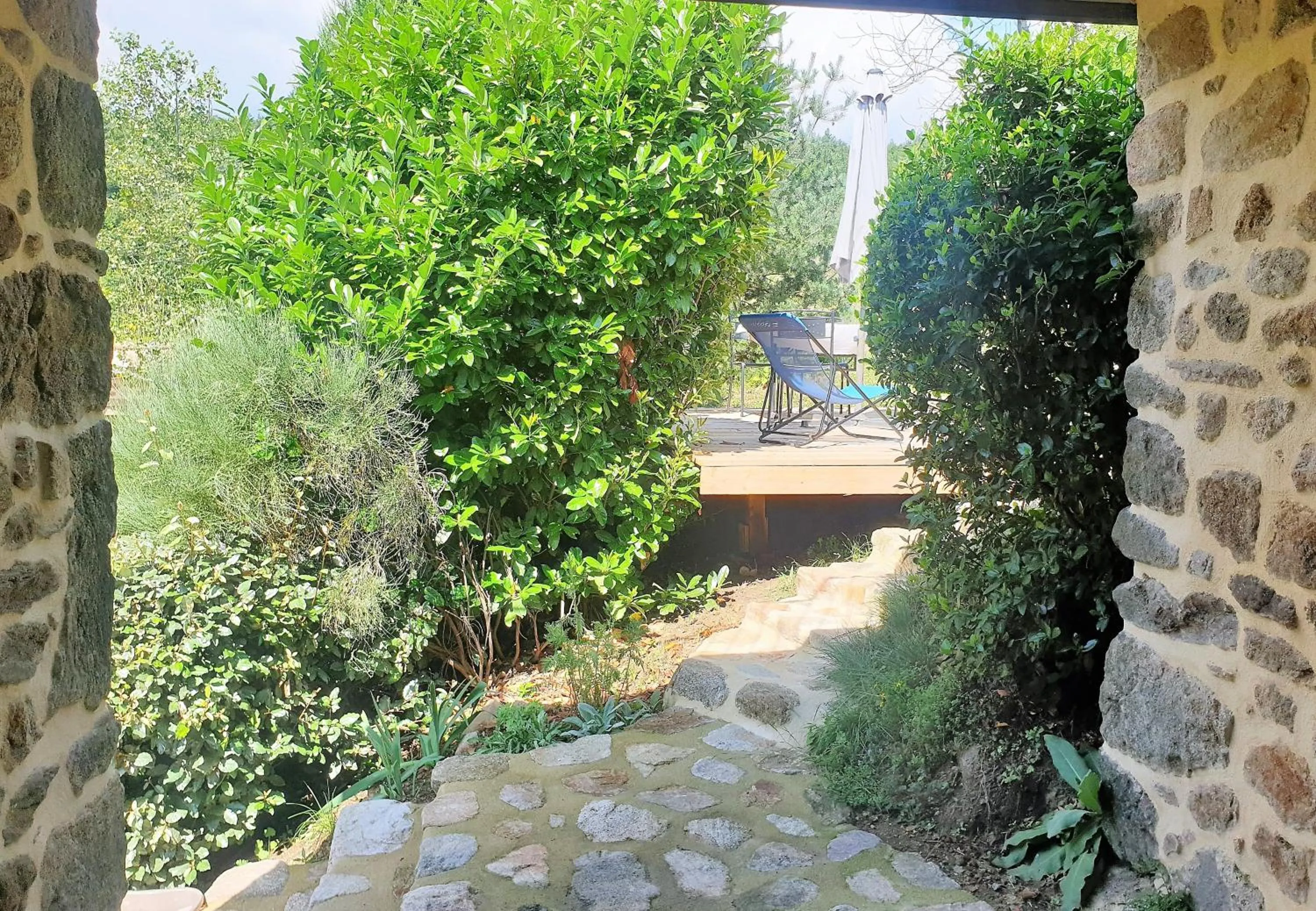 Facade/entrance in Le Petit Rias Gîte Soleil