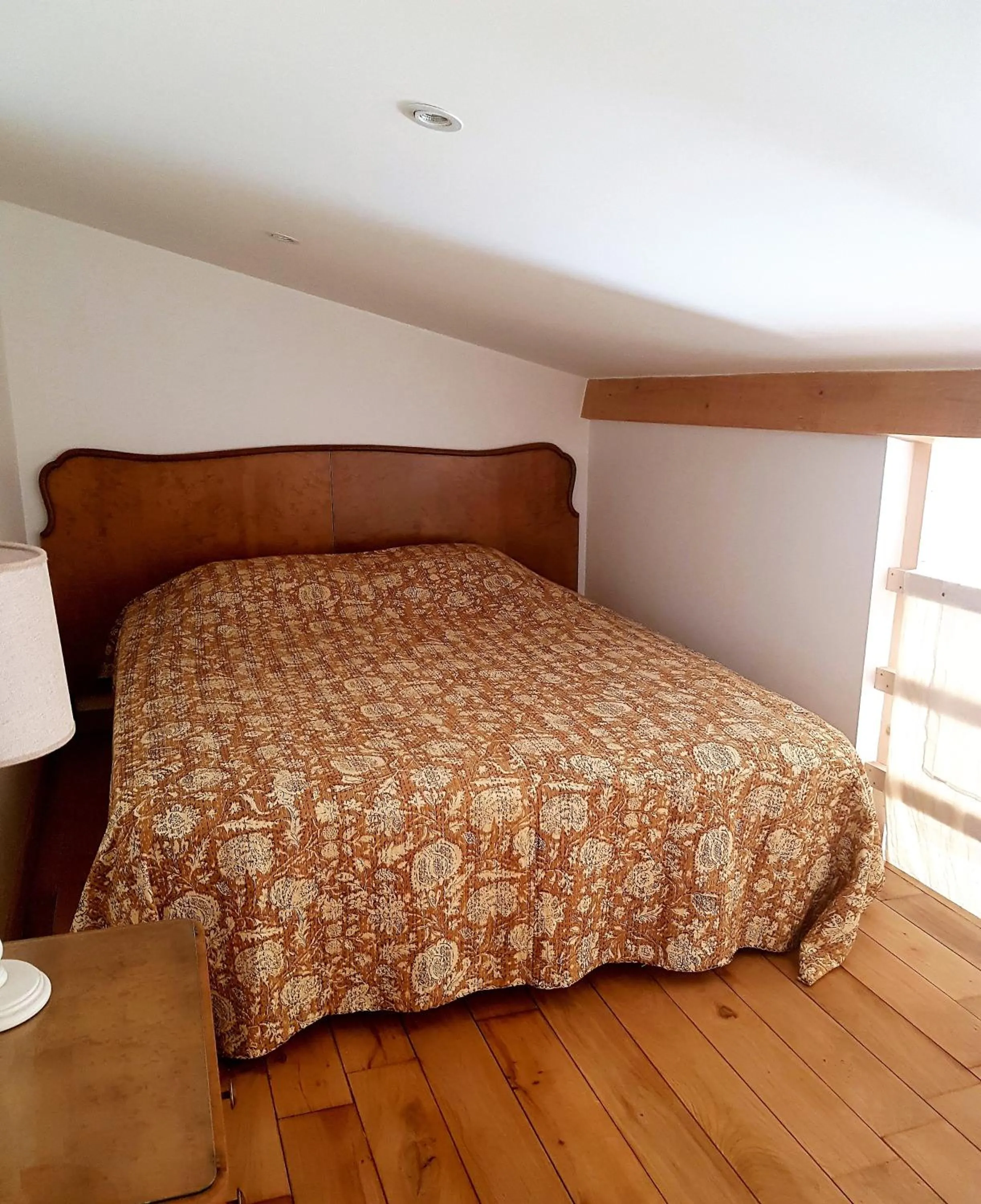 Bed in Le Petit Rias Gîte Soleil