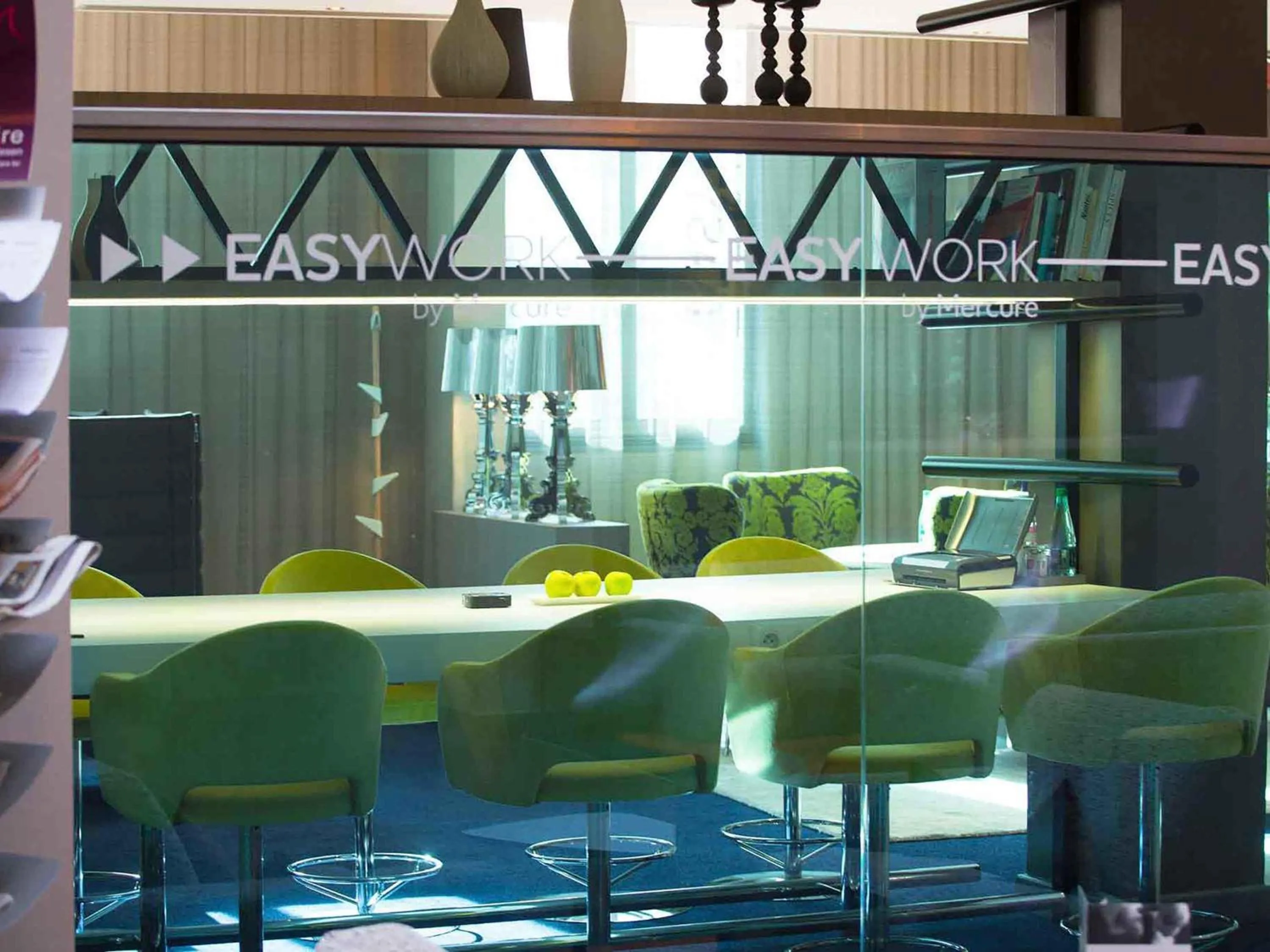 Business facilities in Mercure Nantes Centre Grand Hotel