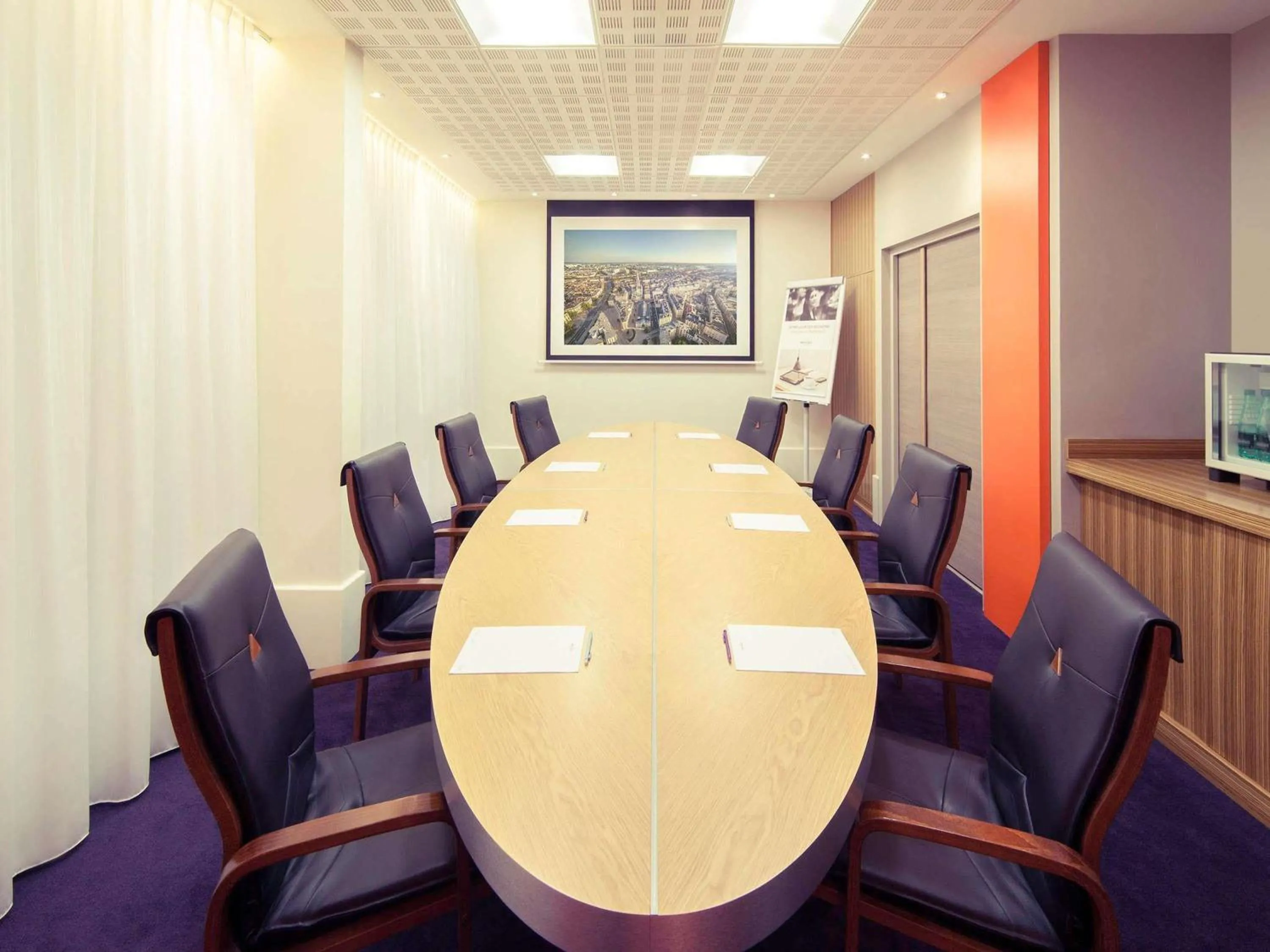 Business facilities in Mercure Nantes Centre Grand Hotel