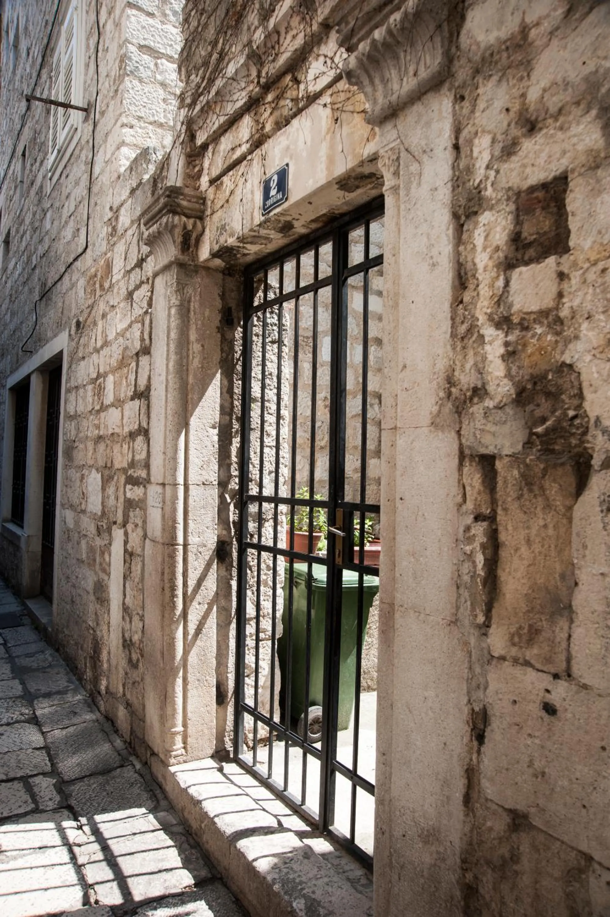 Facade/entrance in MK Luxury Rooms