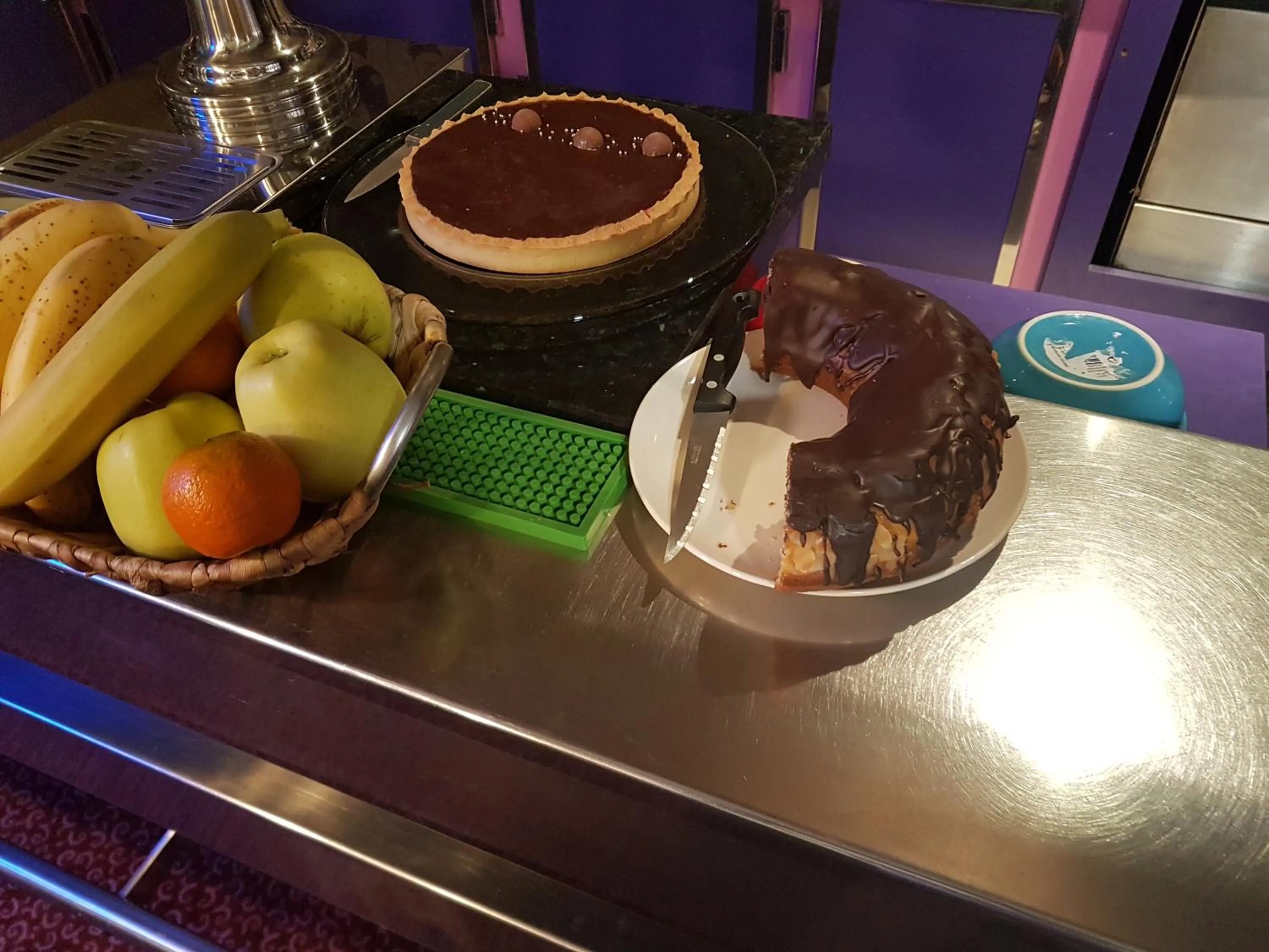 Breakfast in Hotel PARIS GAMBETTA- PANAMHOTEL-PERE LACHAISE