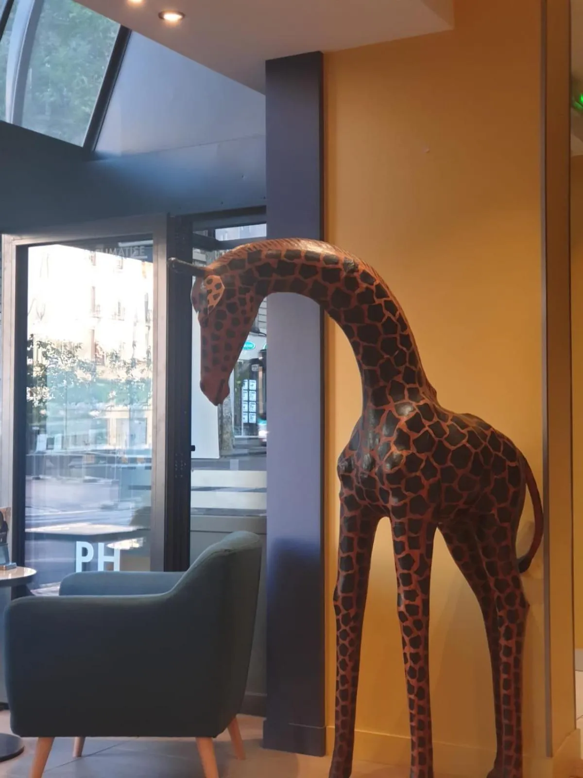 Hotel PARIS GAMBETTA- PANAMHOTEL-PERE LACHAISE