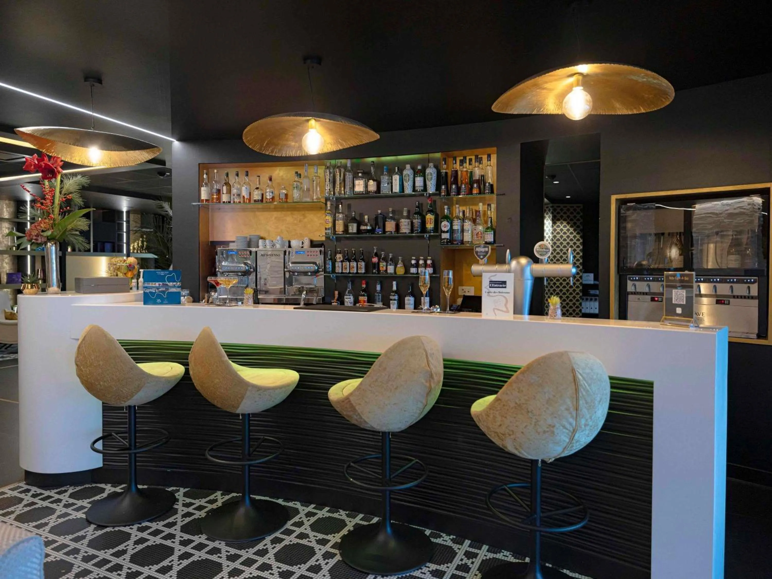 Property building in Mercure Orléans Centre Bords de Loire