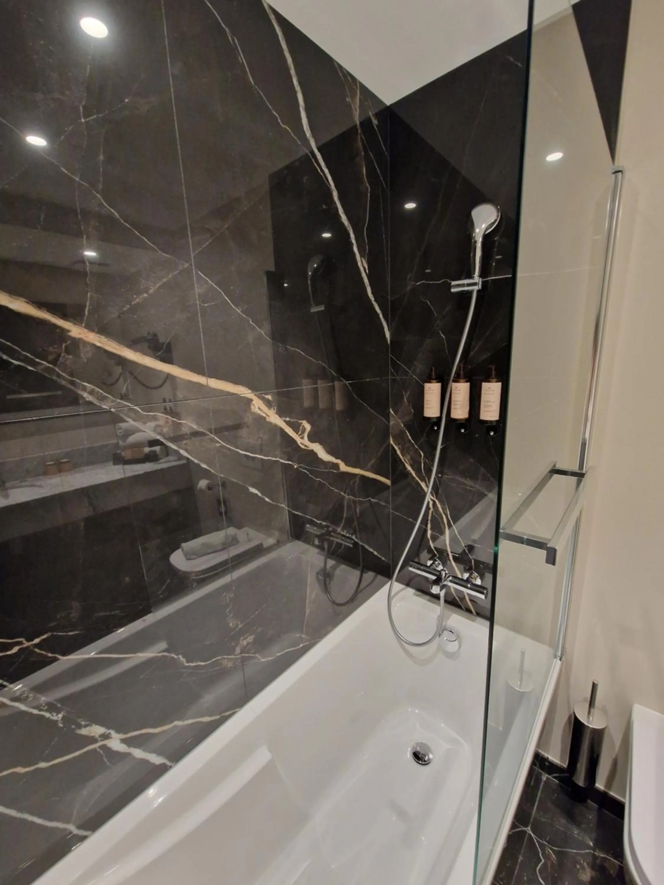 Bathroom in Mercure Orléans Centre Bords de Loire