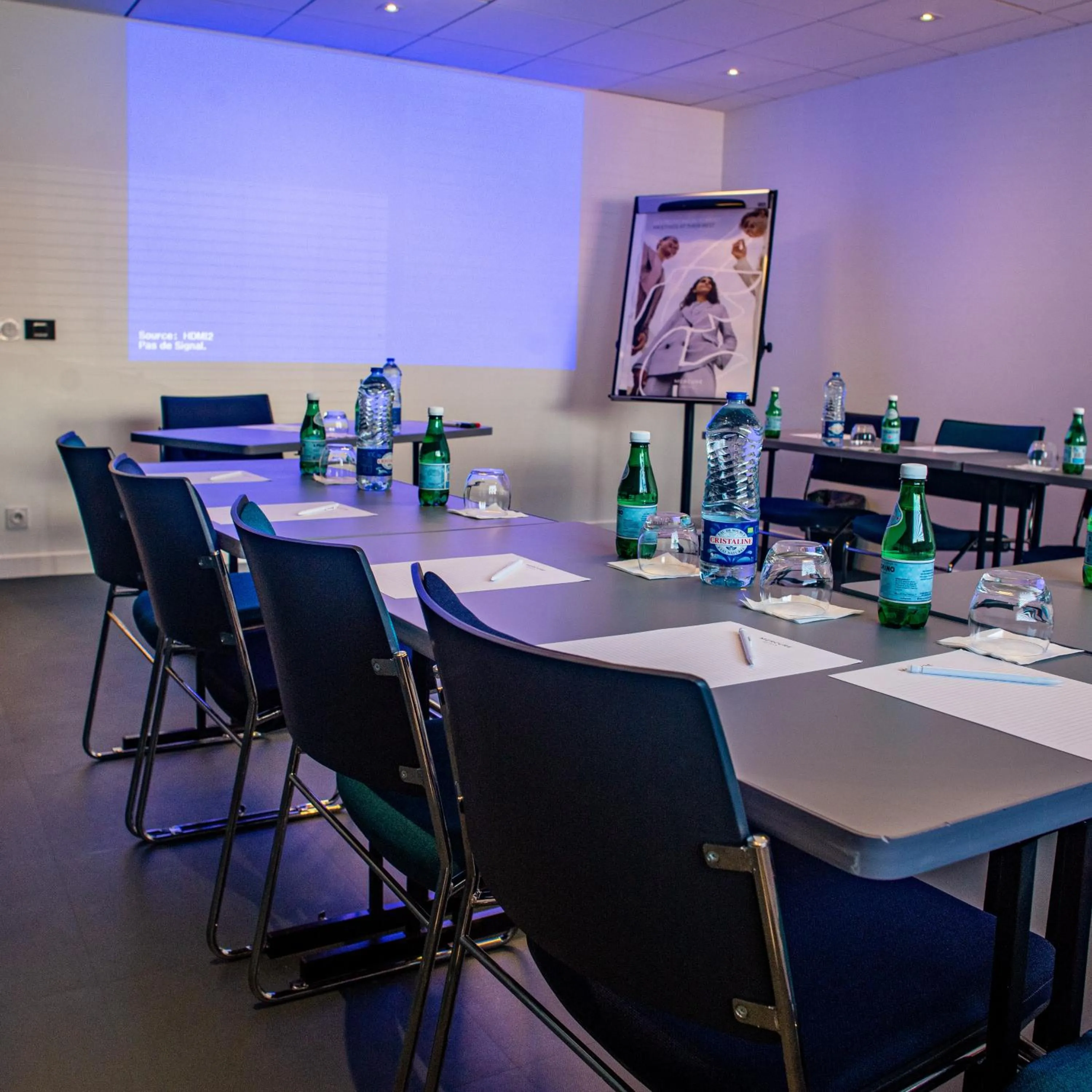 Meeting/conference room in Mercure Orléans Centre Bords de Loire
