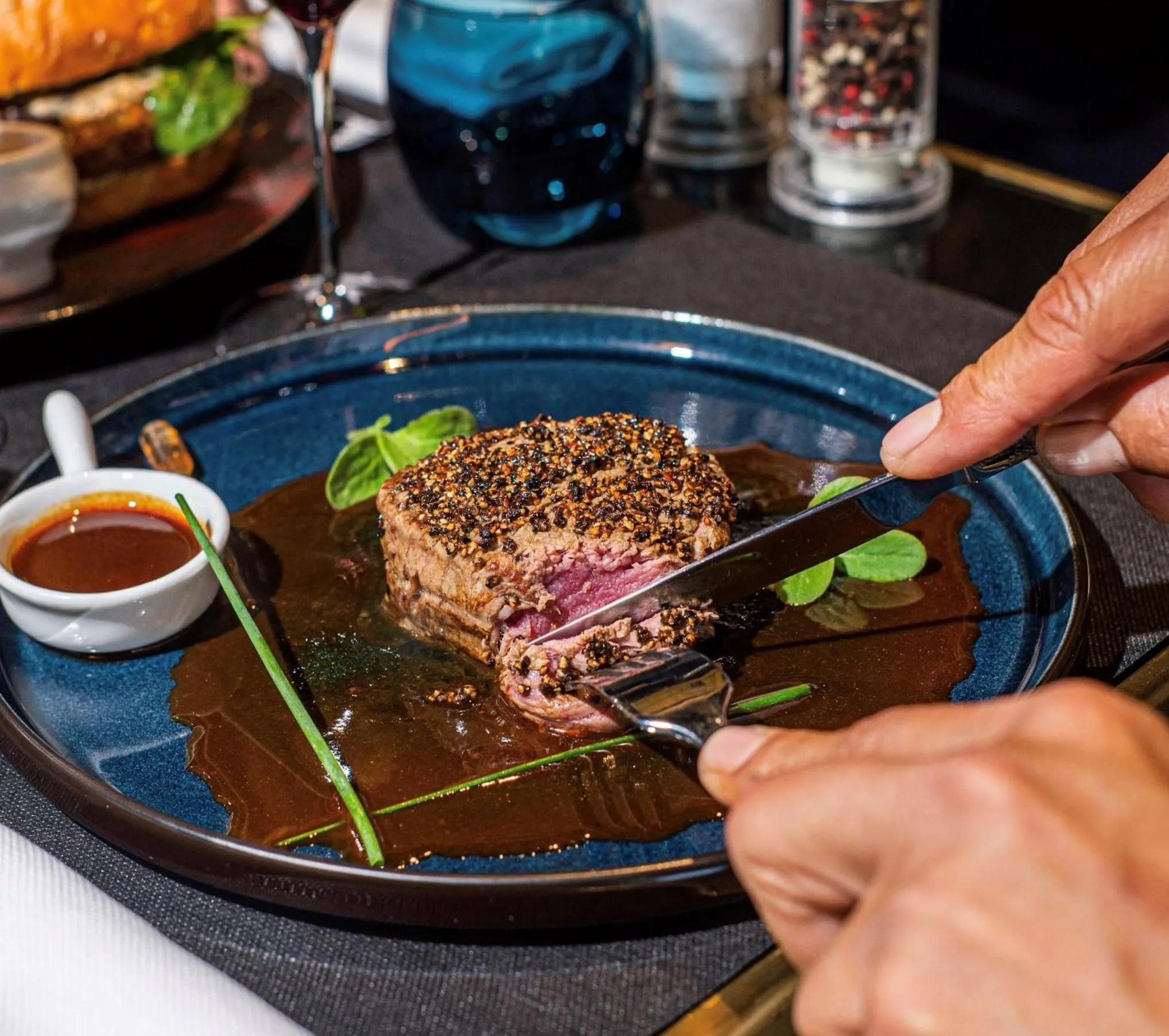 Restaurant/places to eat in Mercure Orléans Centre Bords de Loire