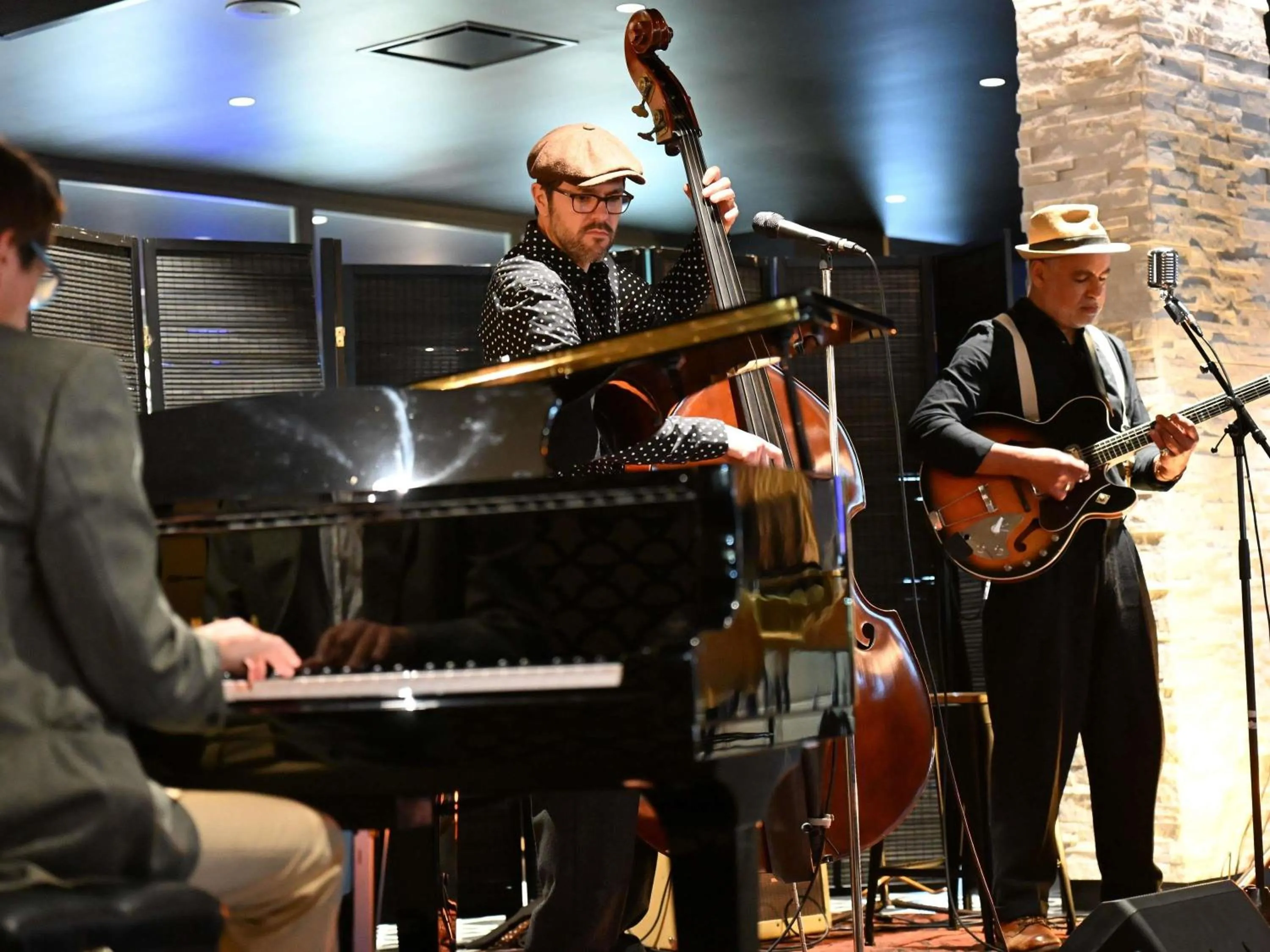 Meeting/conference room in Mercure Orléans Centre Bords de Loire