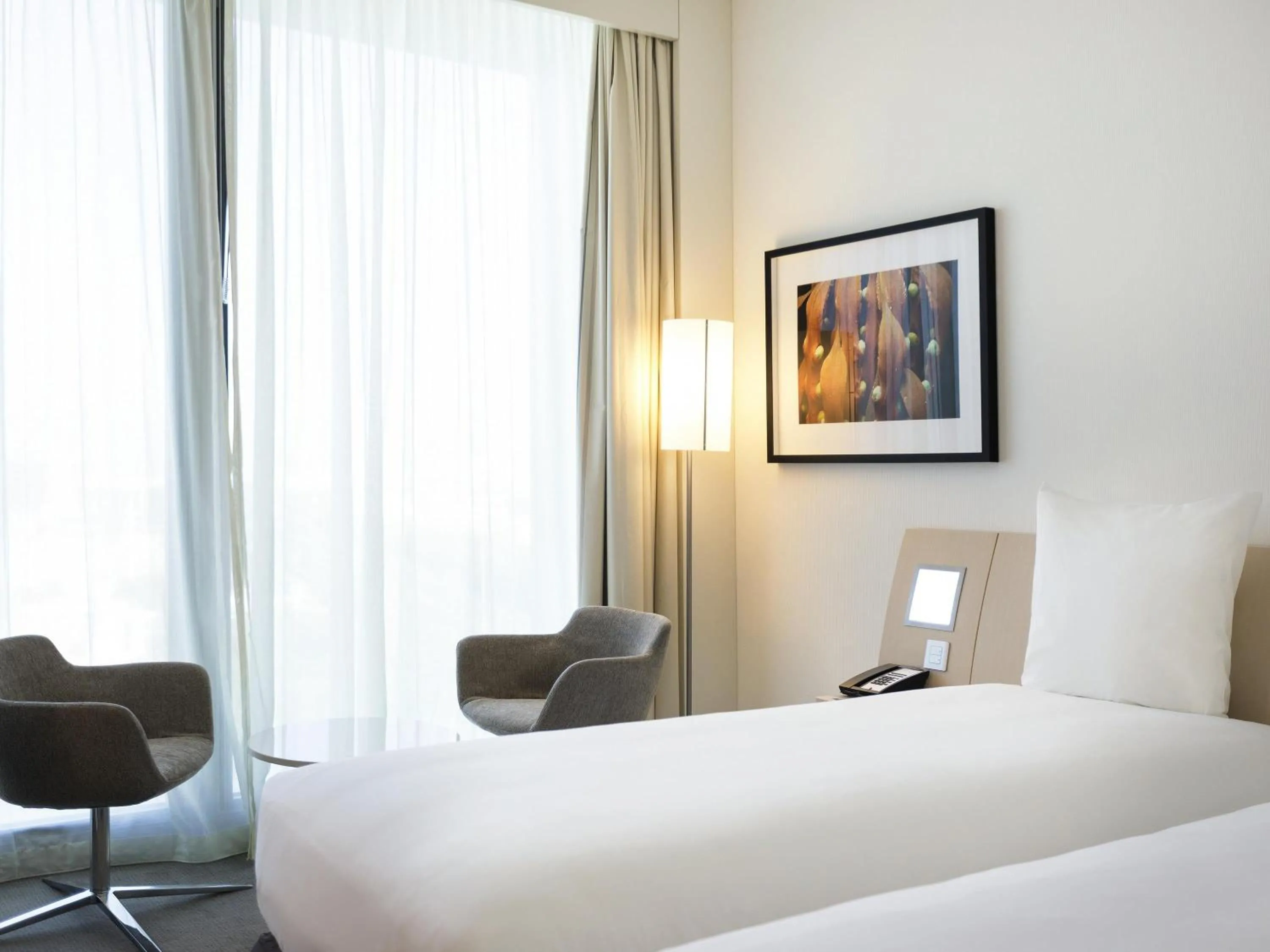 Bedroom, Bed in Novotel Abu Dhabi Al Bustan