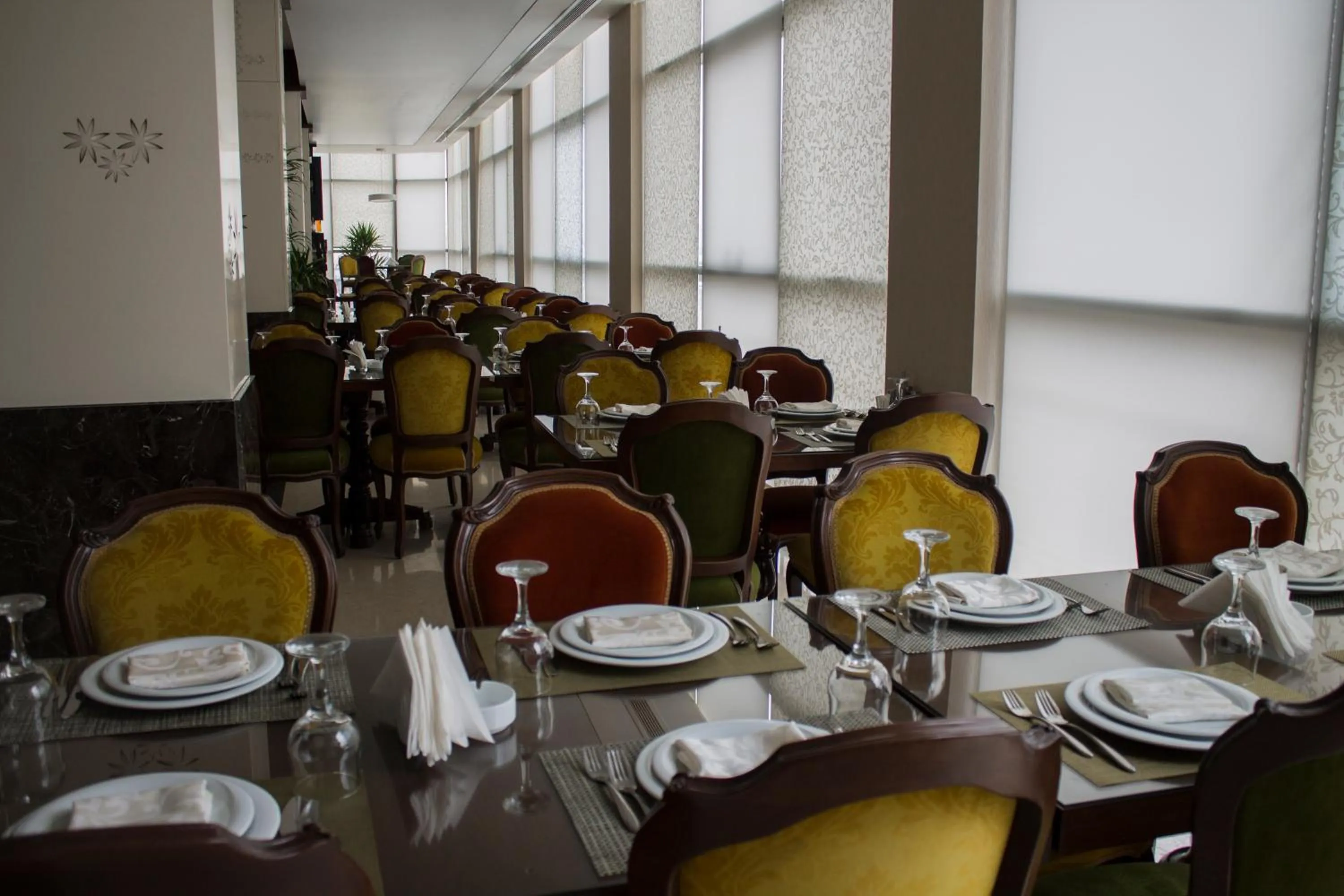 Restaurant/places to eat in Fiori Hotel