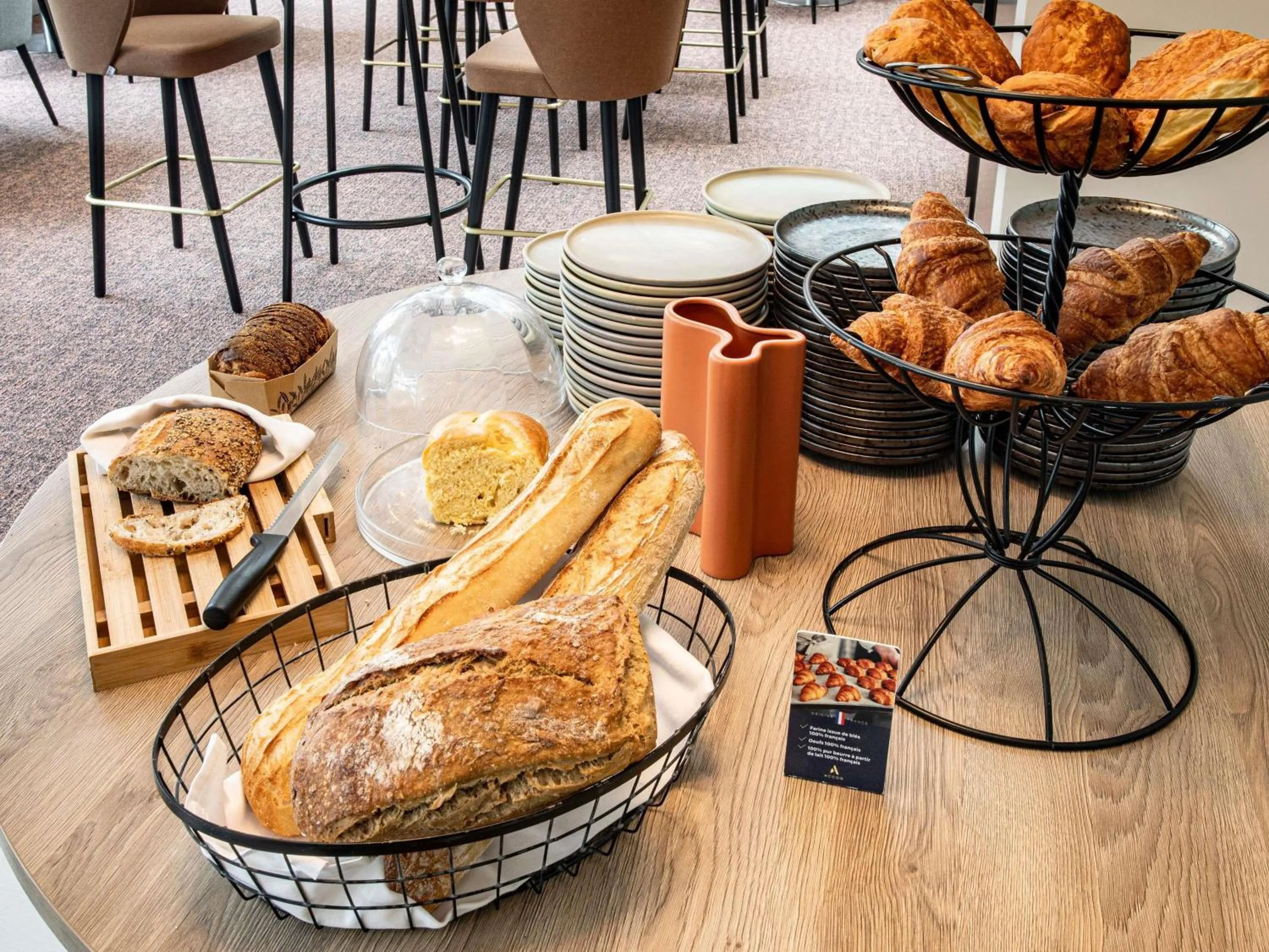 Breakfast in Mercure Angoulême Hôtel de France