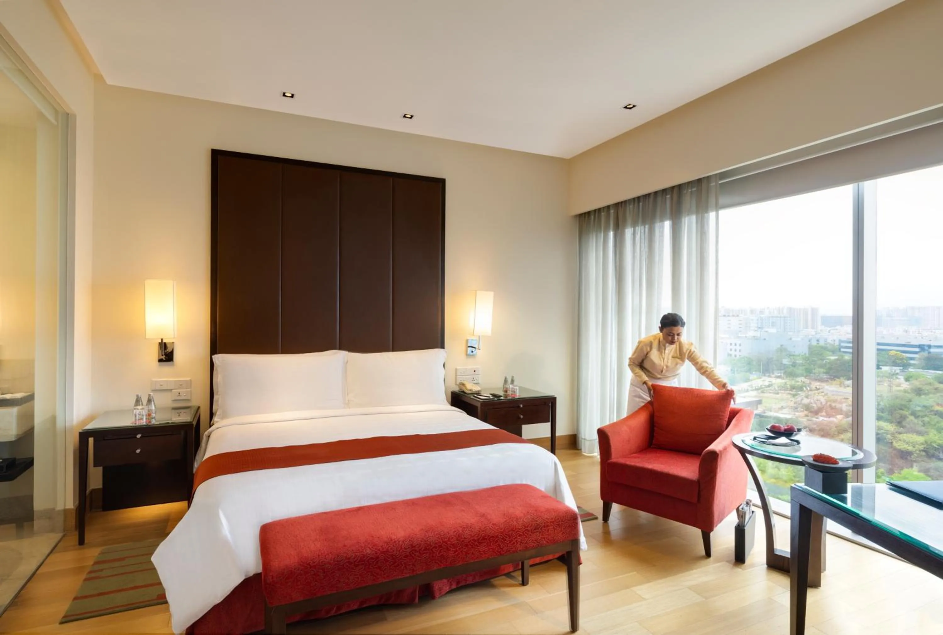 Bed in Trident Hyderabad