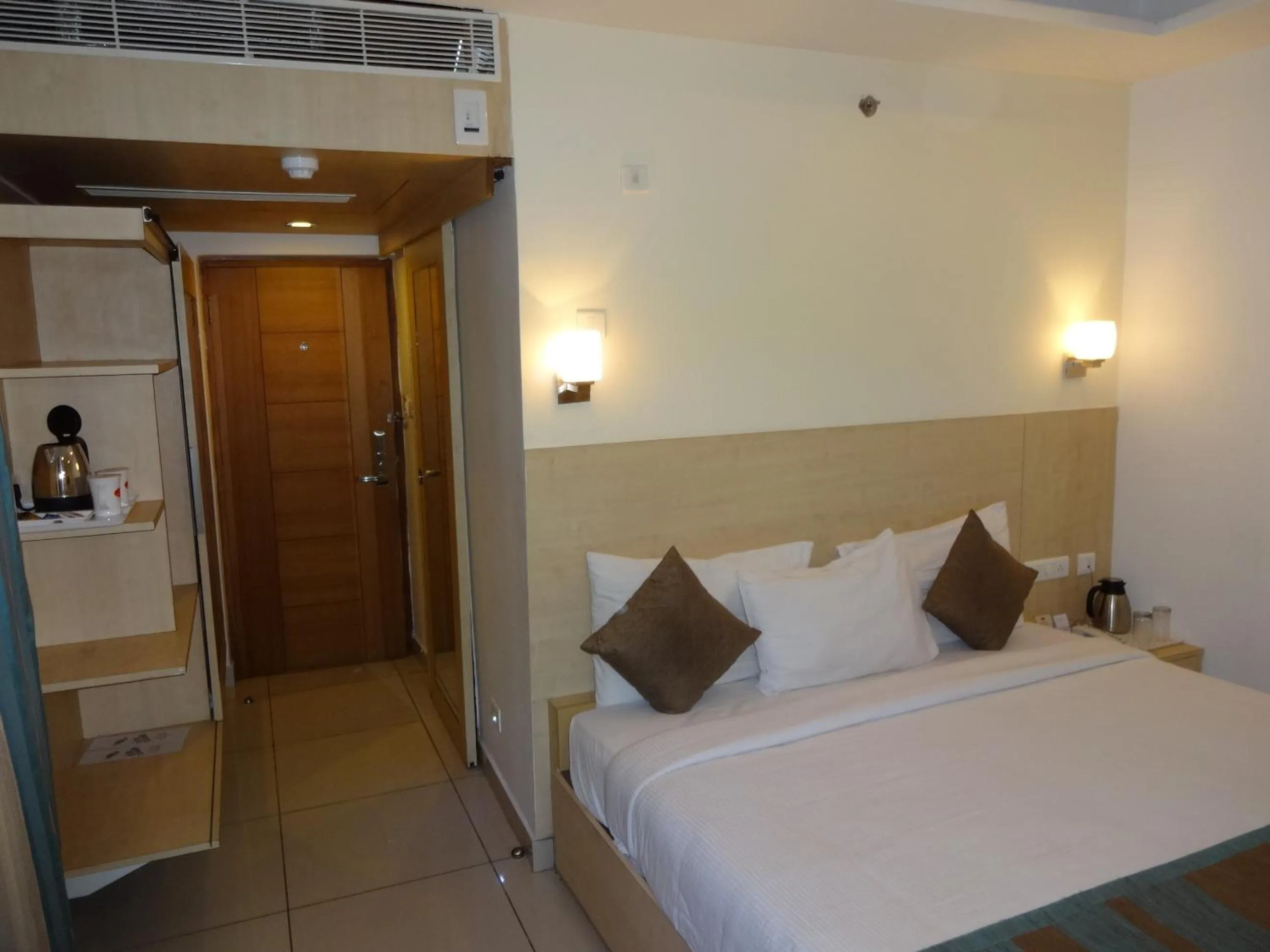 Decorative detail, Bed in Hotel Southern Grand