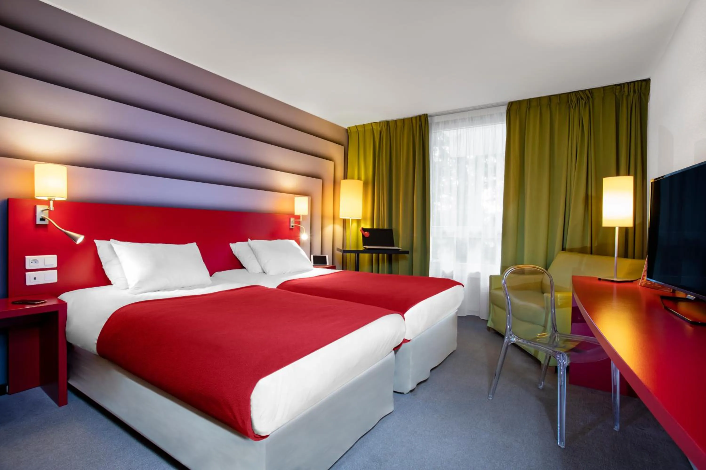 Photo of the whole room, Bed in ibis Styles Avignon Sud