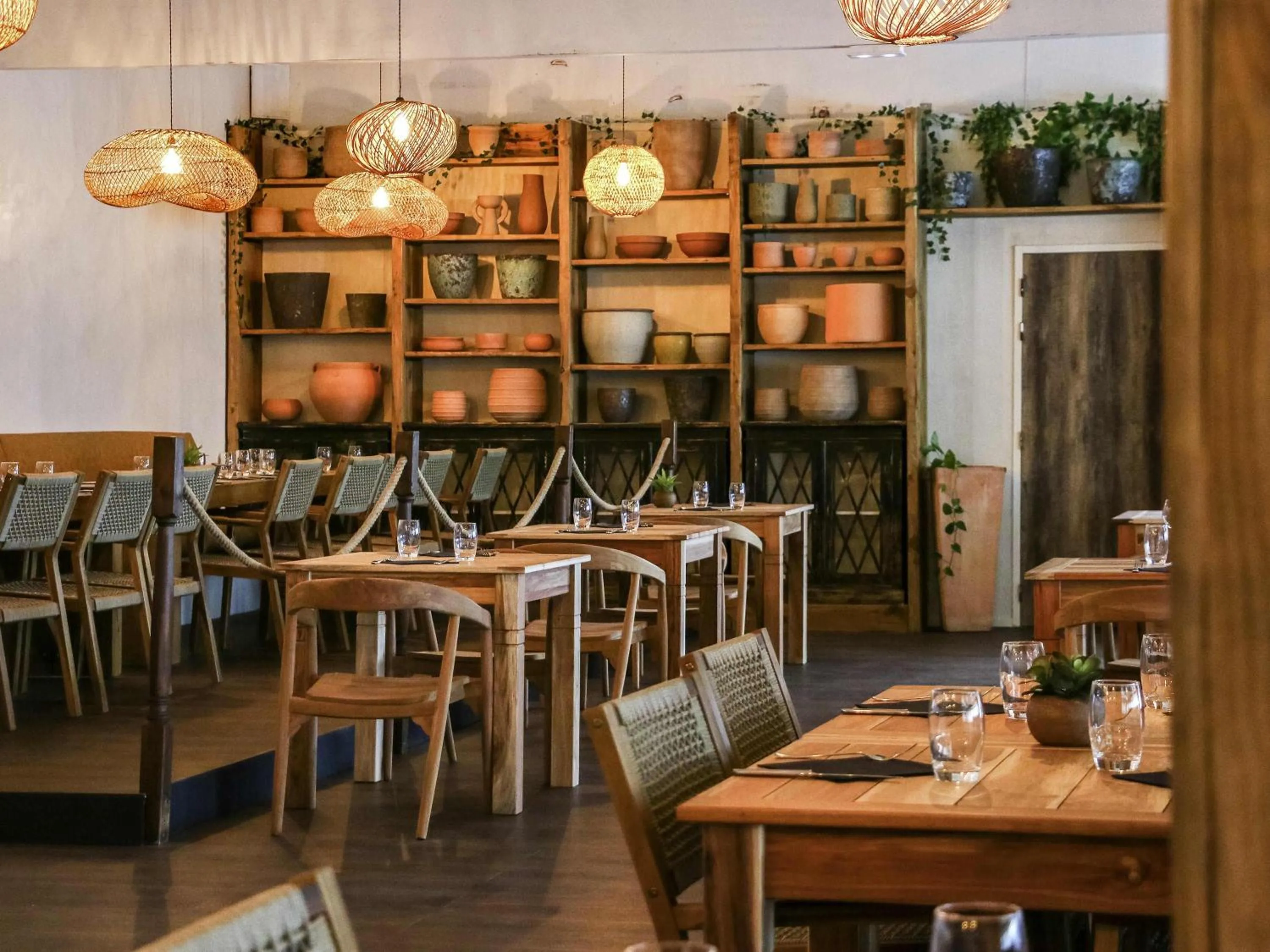 Restaurant/places to eat in ibis Styles Avignon Sud