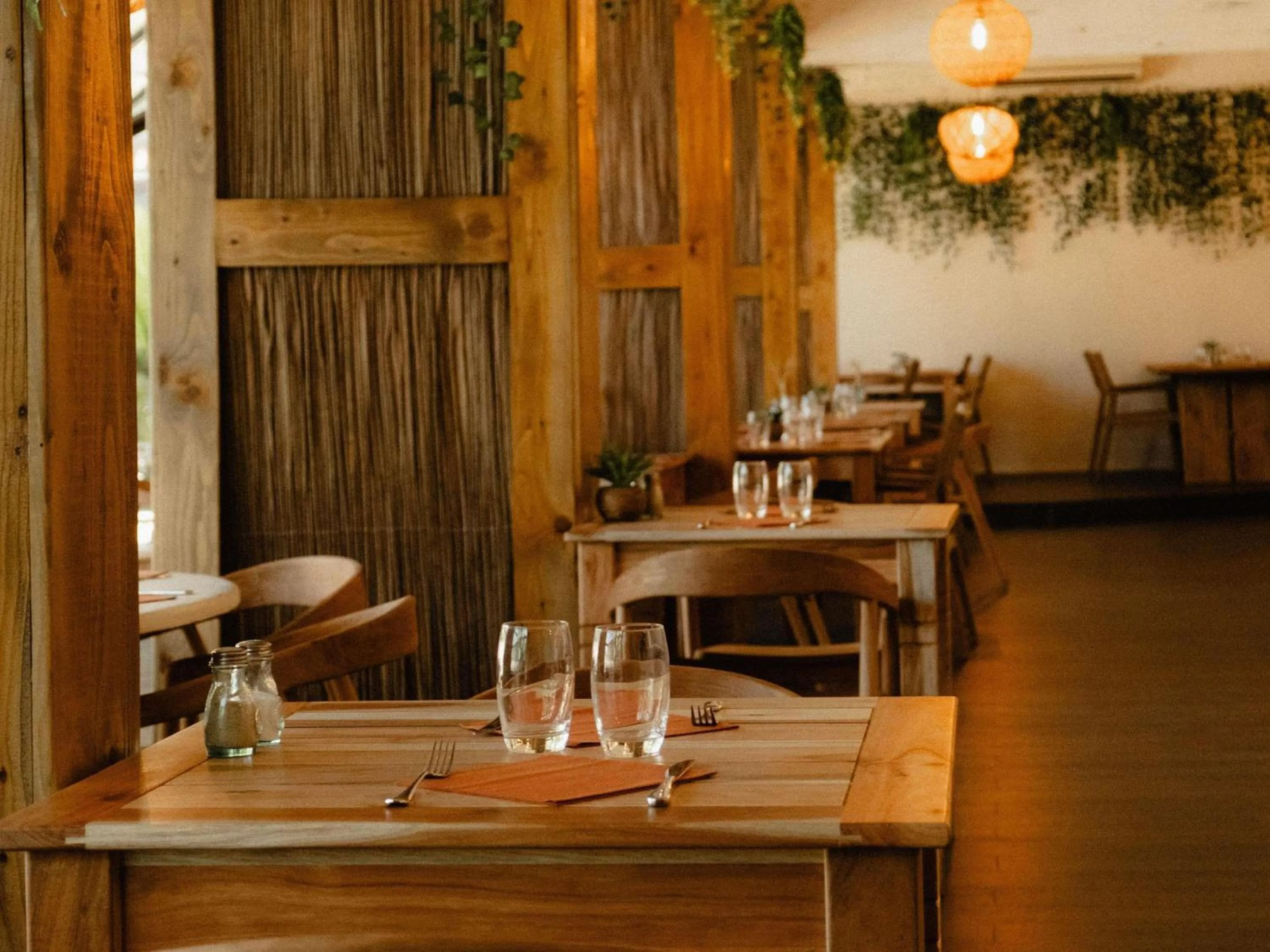 Restaurant/places to eat in ibis Styles Avignon Sud