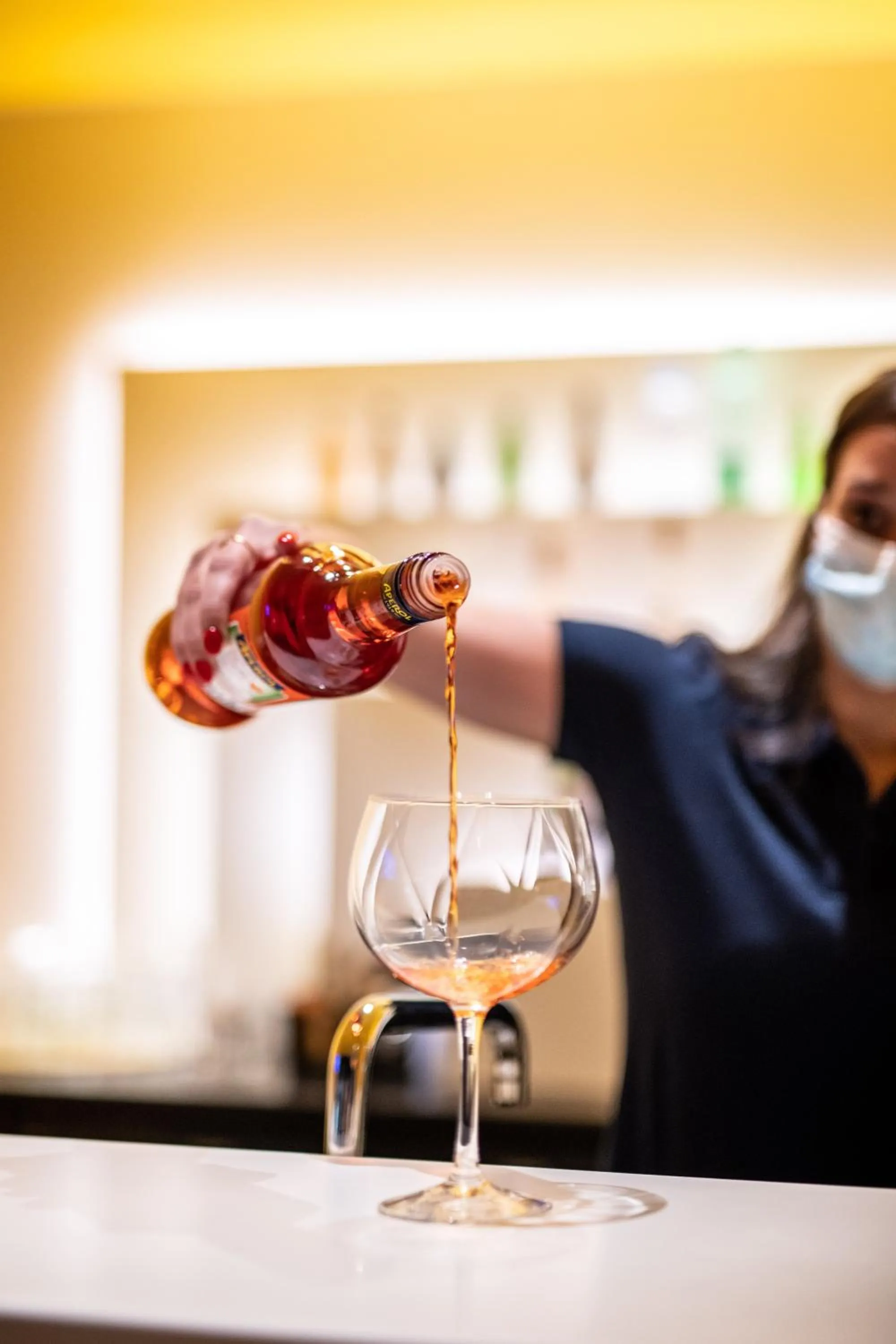 Lounge or bar in ibis Styles Avignon Sud