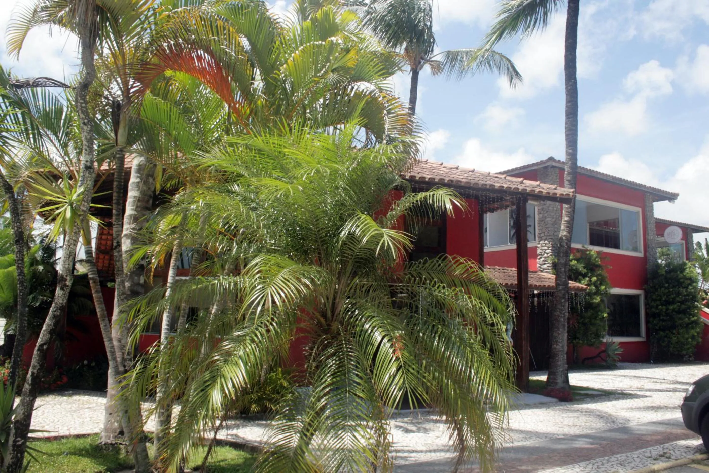 Property building in Taperapuan Praia Hotel