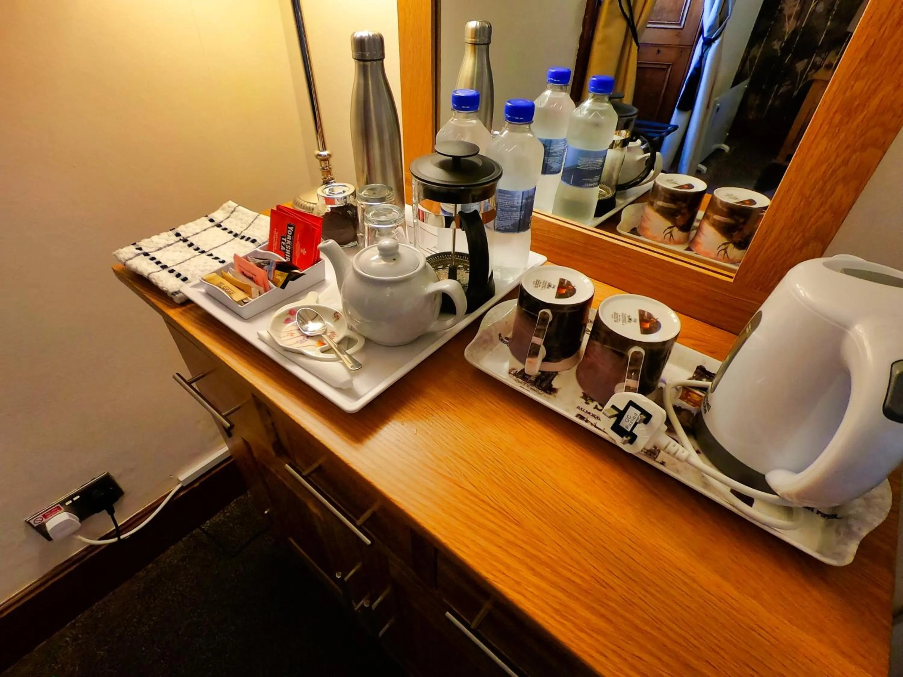 Coffee/tea facilities in Gowanlea Heights