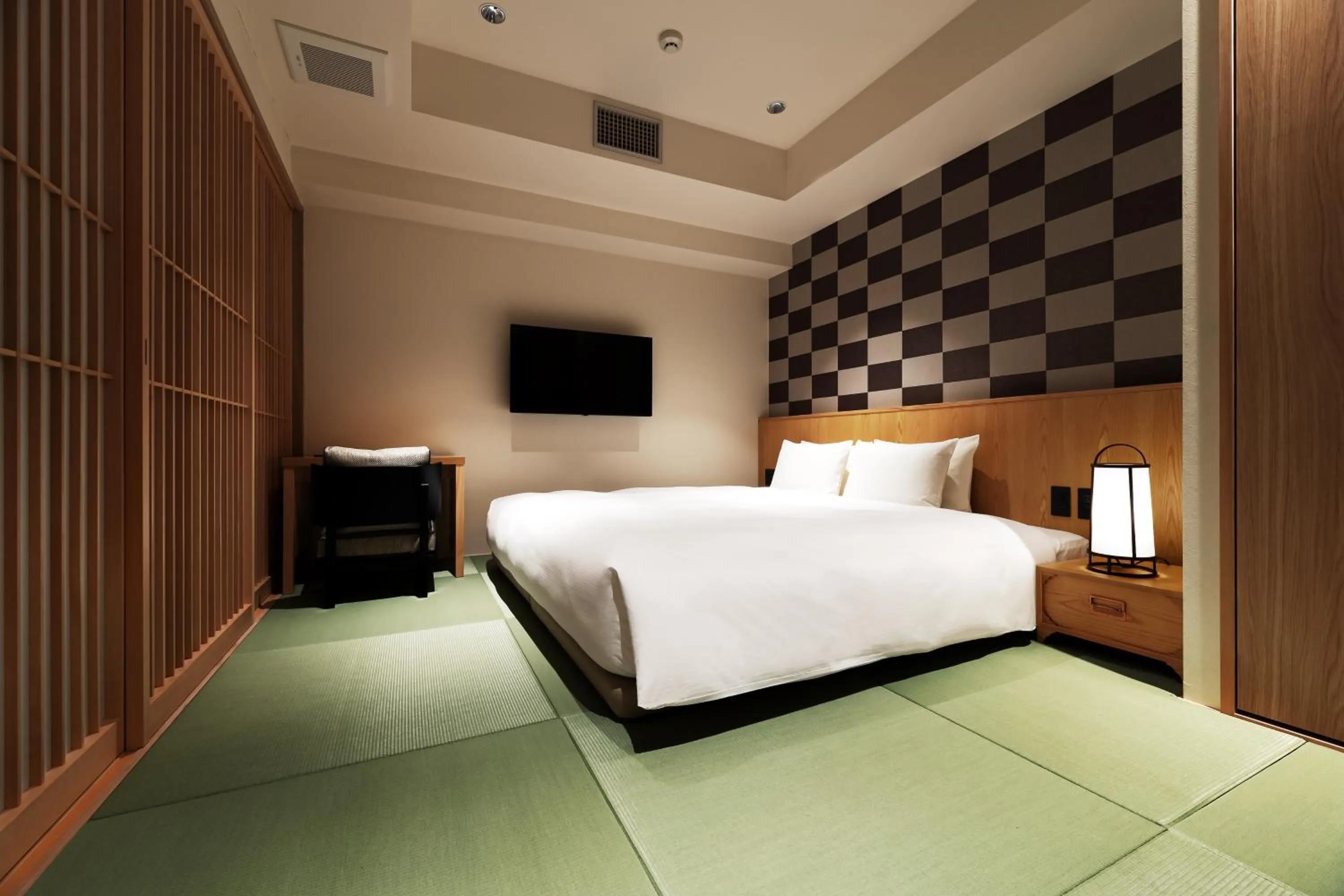 Photo of the whole room, Bed in PROSTYLE RYOKAN TOKYO ASAKUSA