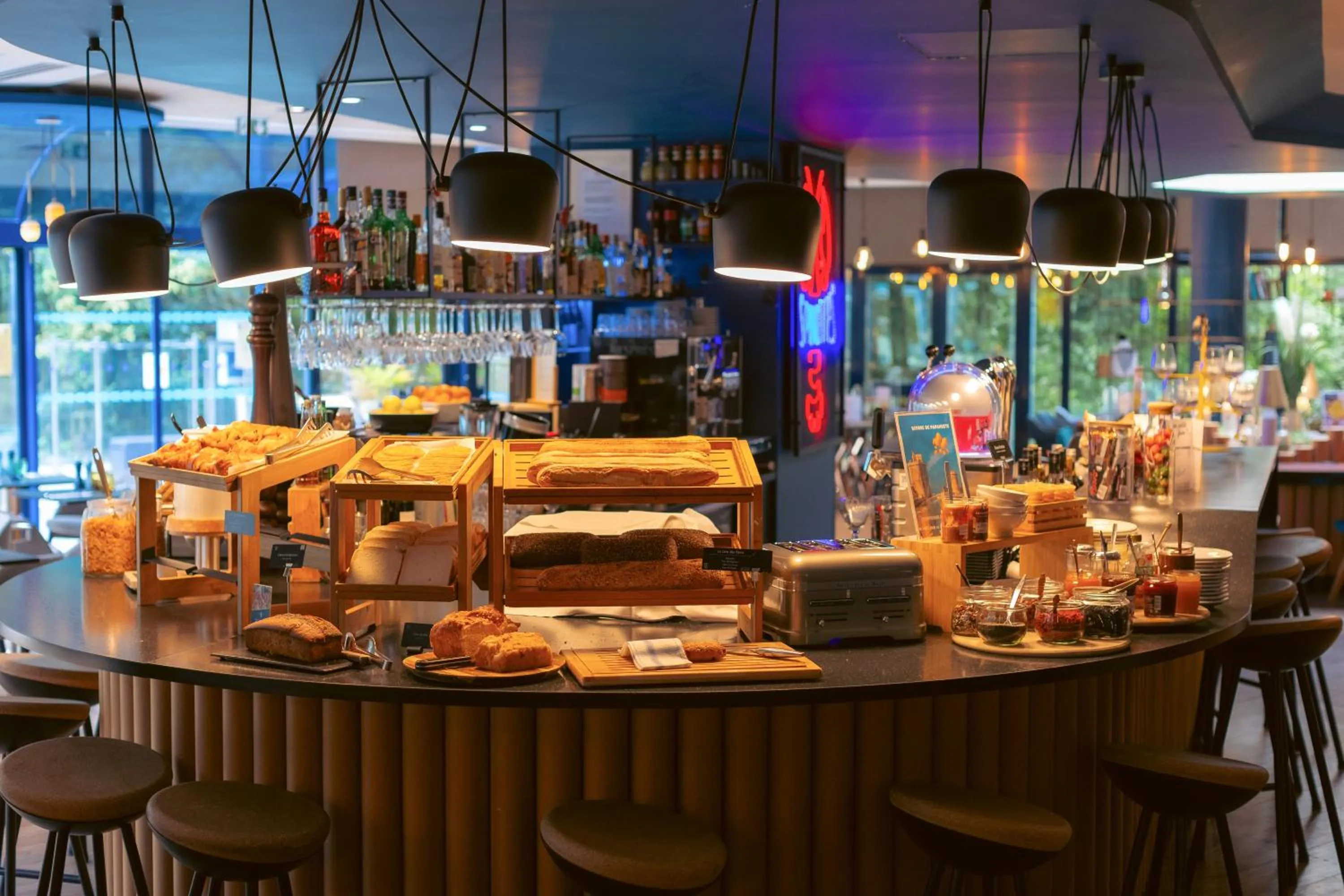 Breakfast in Novotel La Rochelle Centre