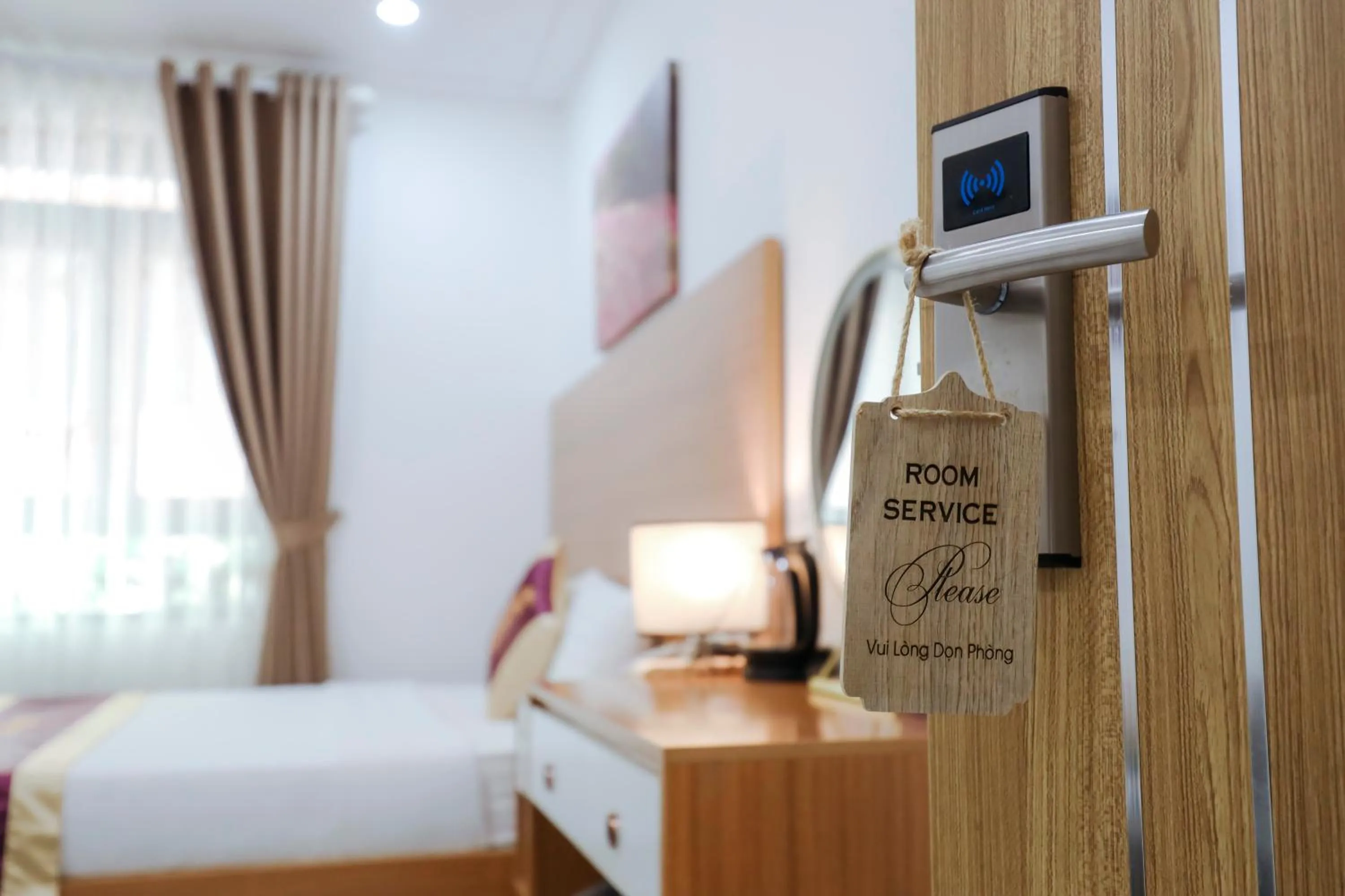 TV and multimedia, Bed in Sweet Lavender Hotel