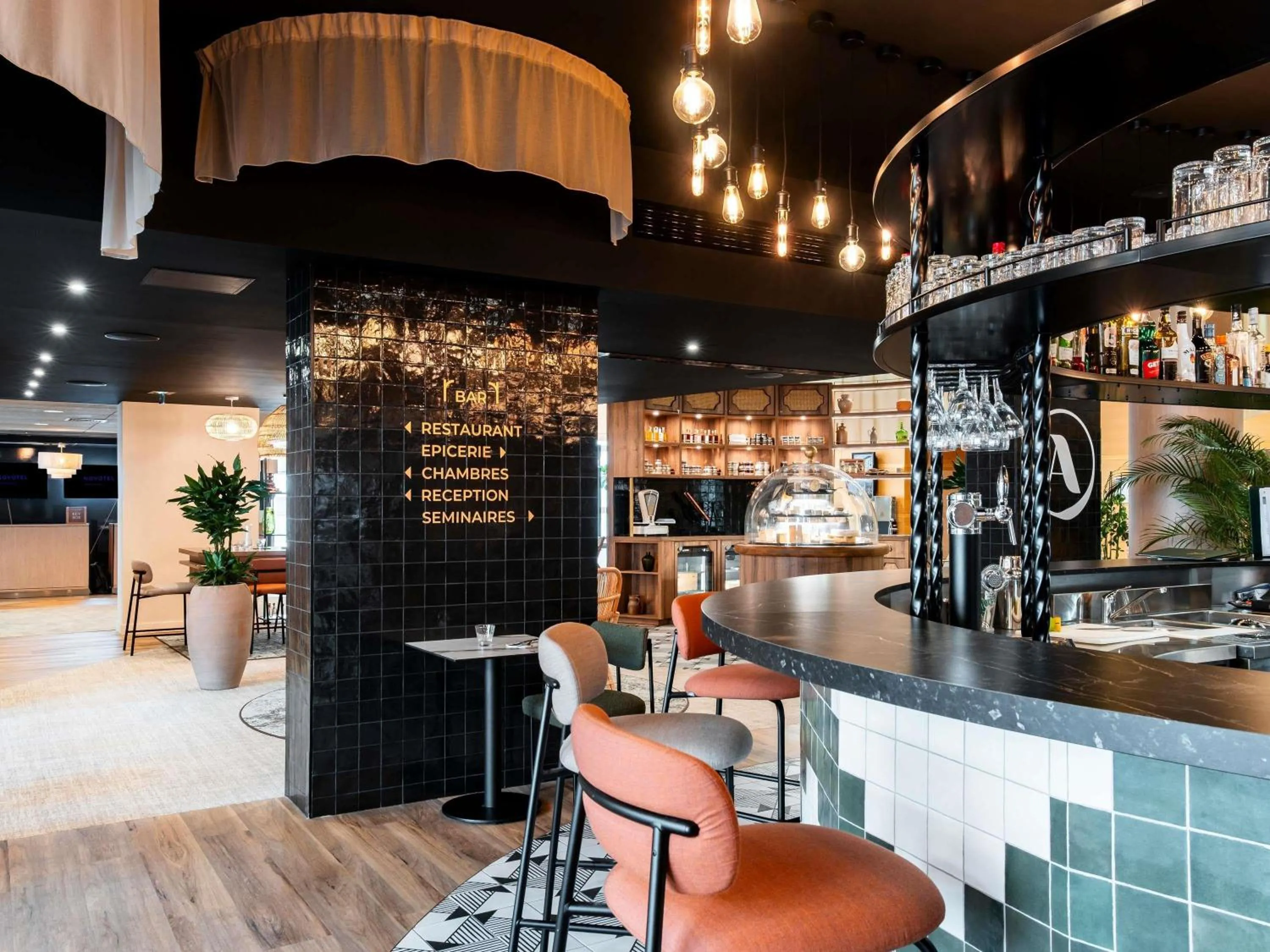 Lounge or bar in Novotel Belfort Centre Atria