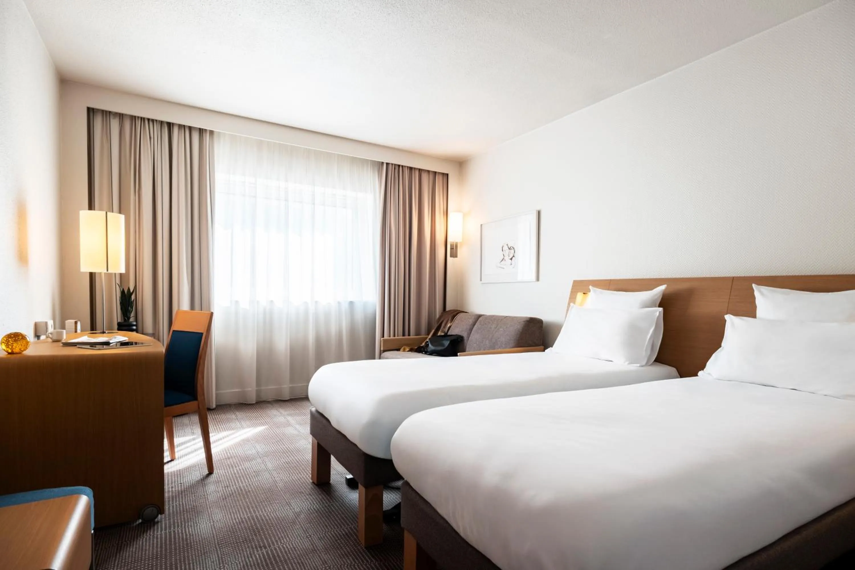 Bed in Novotel Belfort Centre Atria