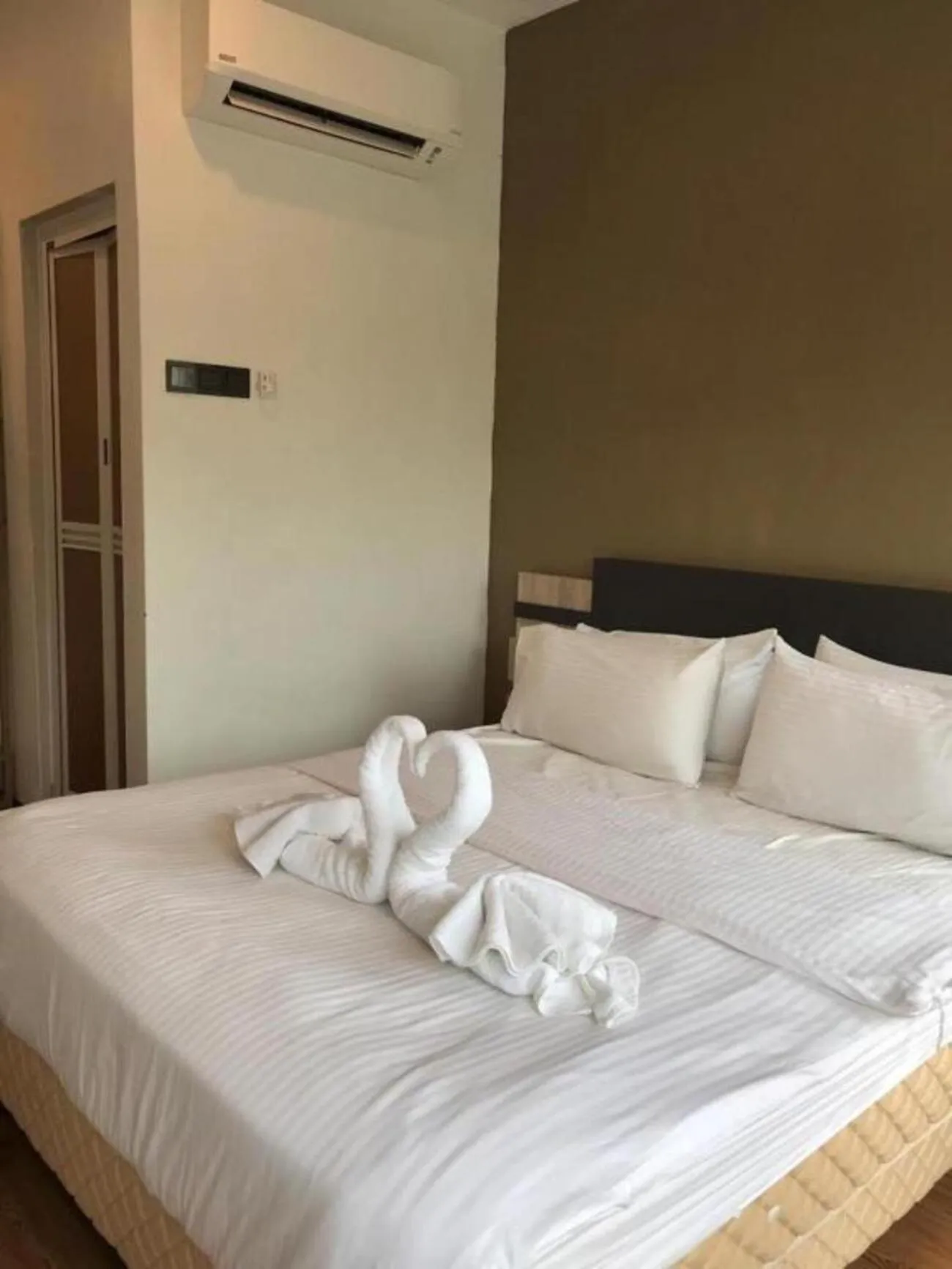 Bedroom, Bed in TT Dorf Hotel Taiping