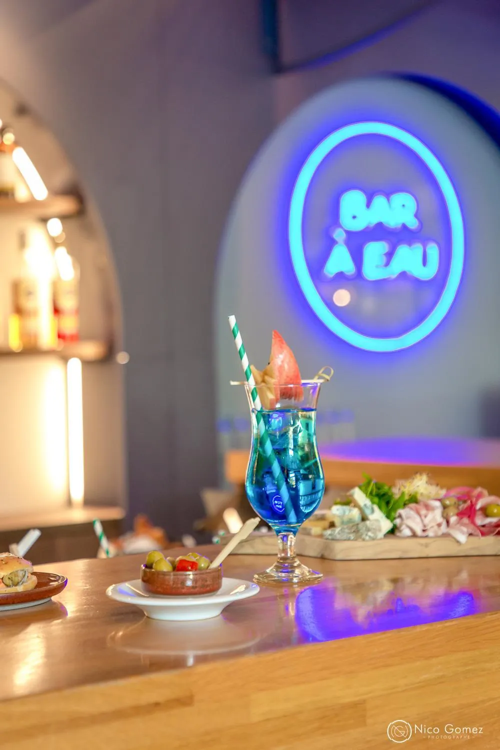 Lounge or bar in Novotel Aix-en-Provence Pont de L'Arc