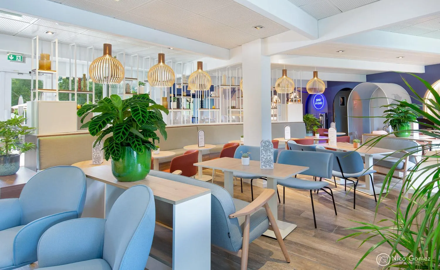 Lounge or bar in Novotel Aix-en-Provence Pont de L'Arc