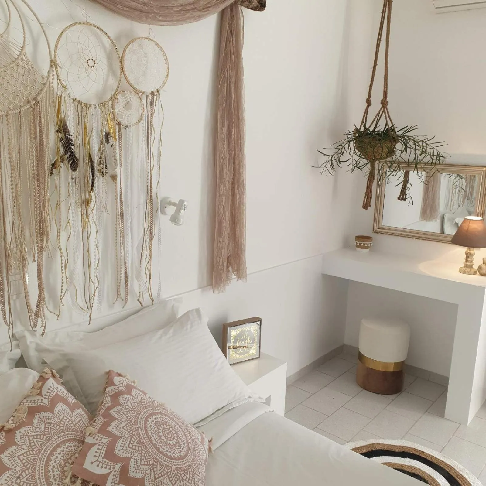 Bed in Sagma Central Rooms