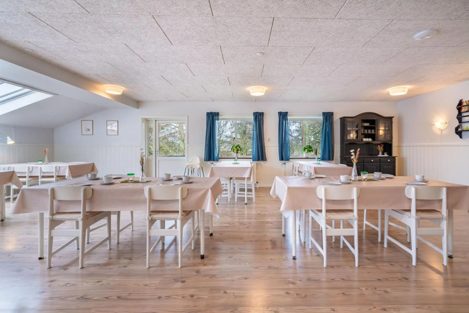 Communal kitchen in Lindvig - Ferie i naturen