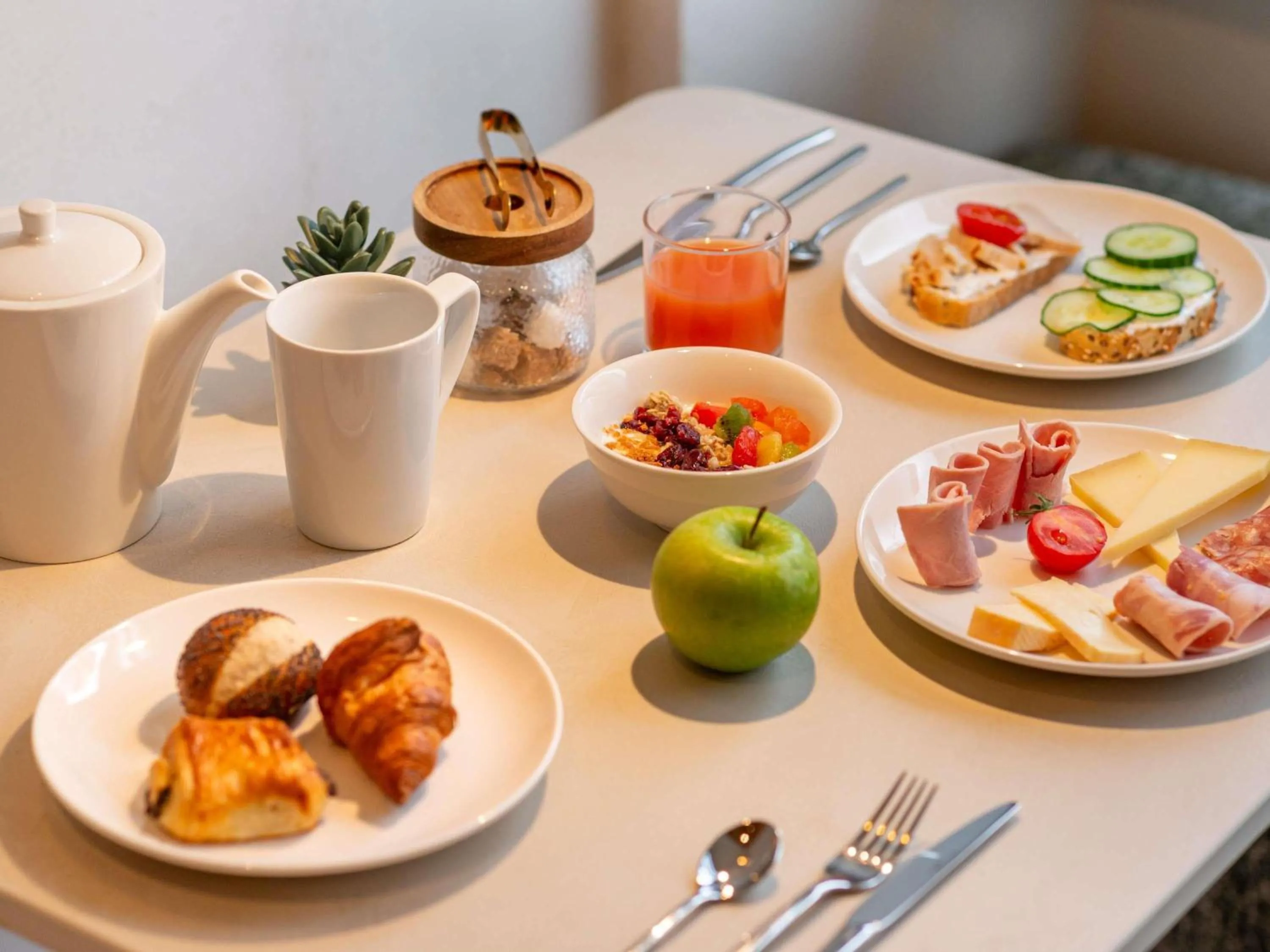 Breakfast in Mercure Colmar Centre Unterlinden