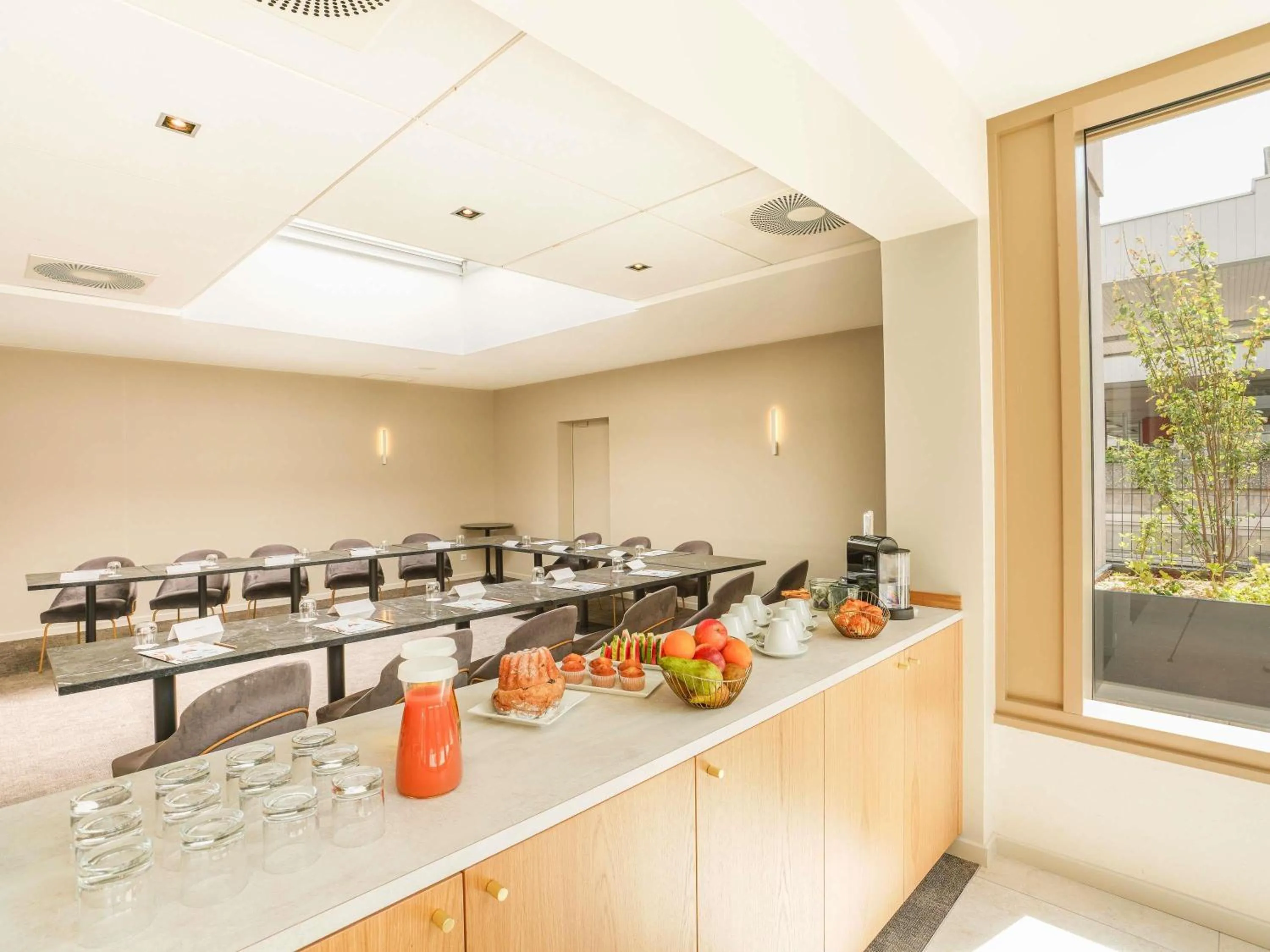 Meeting/conference room in Mercure Colmar Centre Unterlinden