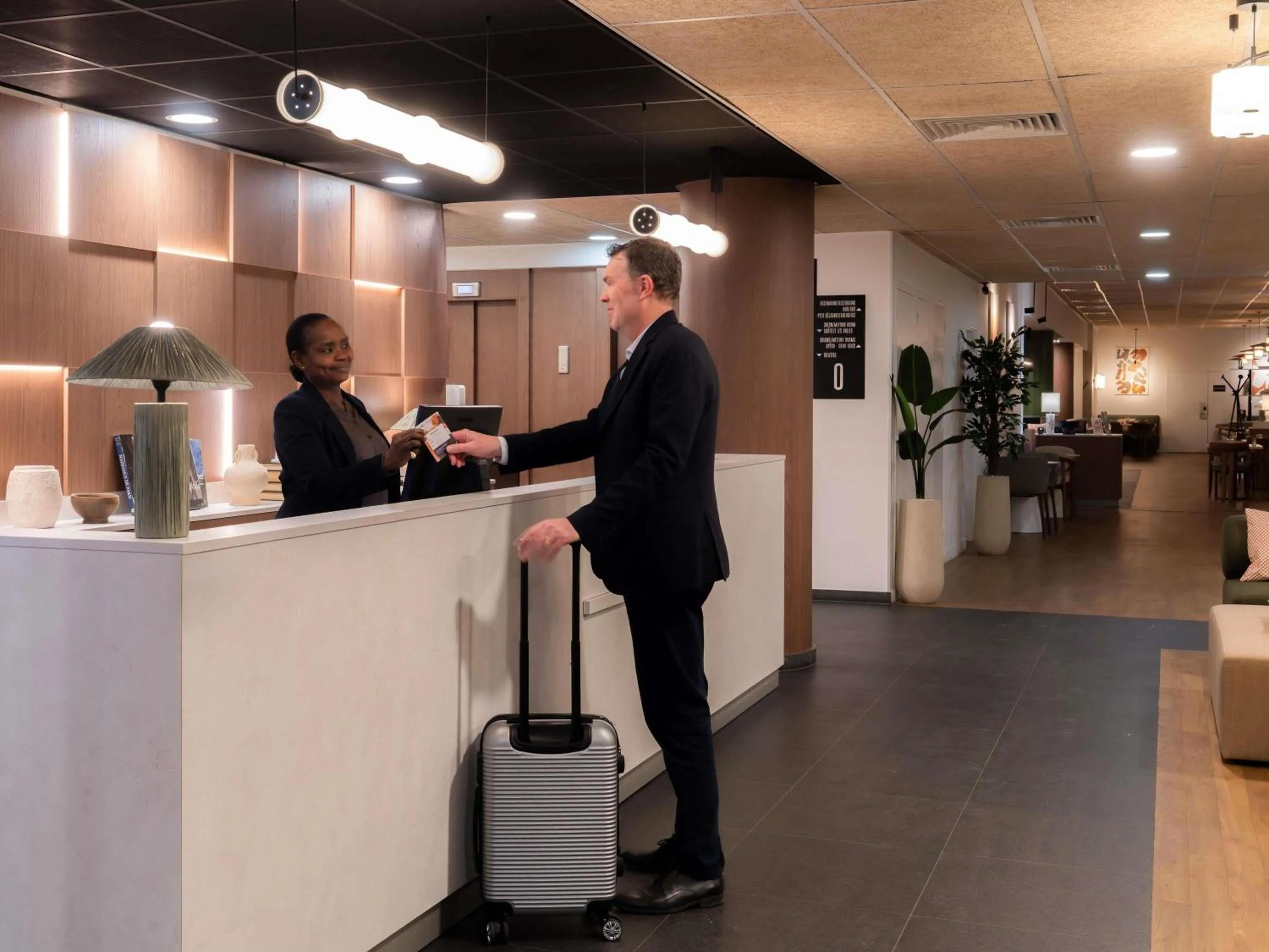 Lobby or reception in Mercure Paris Ivry Quai De Seine