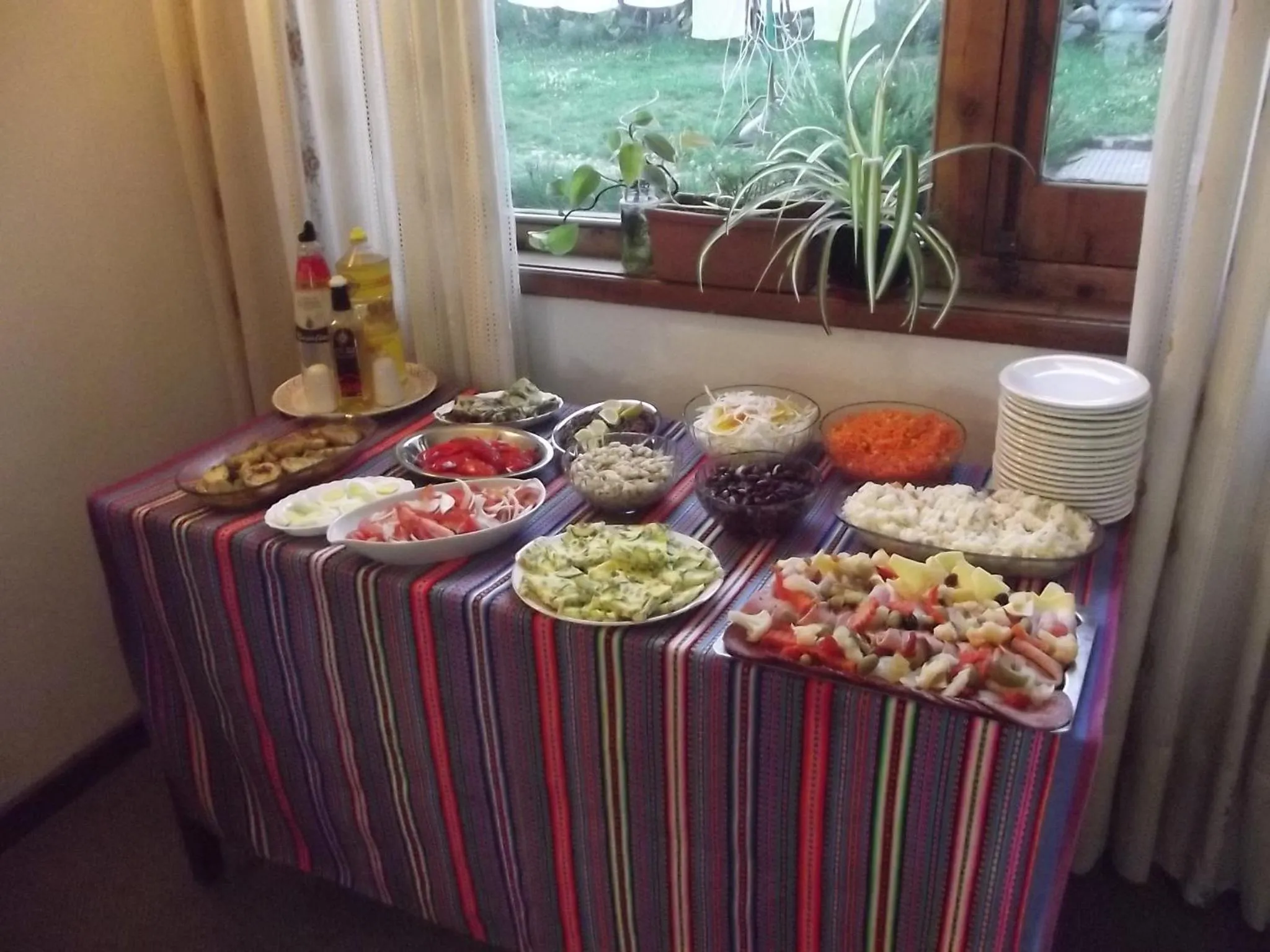 Buffet breakfast in Hosteria Las Amapolas