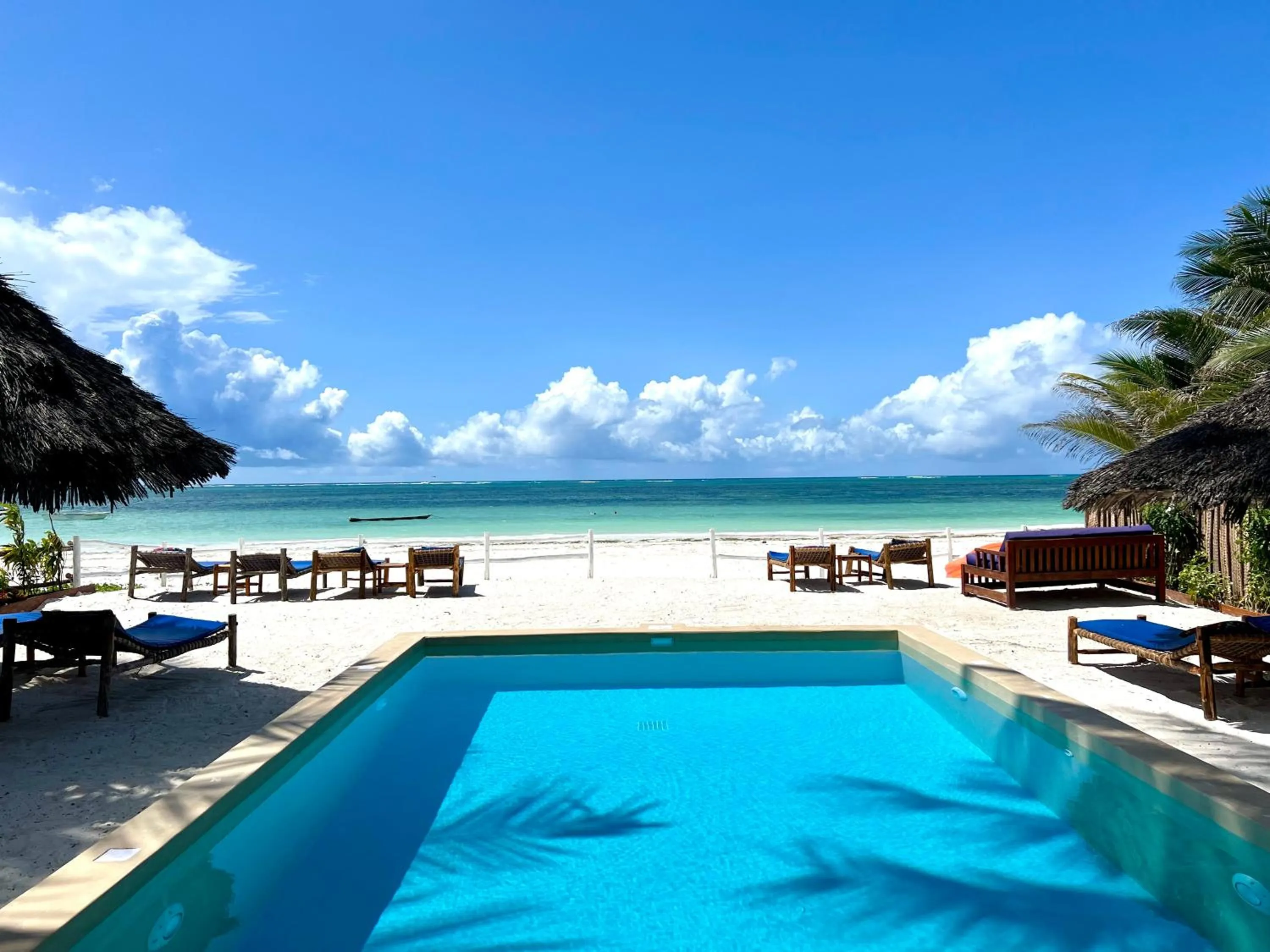 The African Paradise Beach Hotel