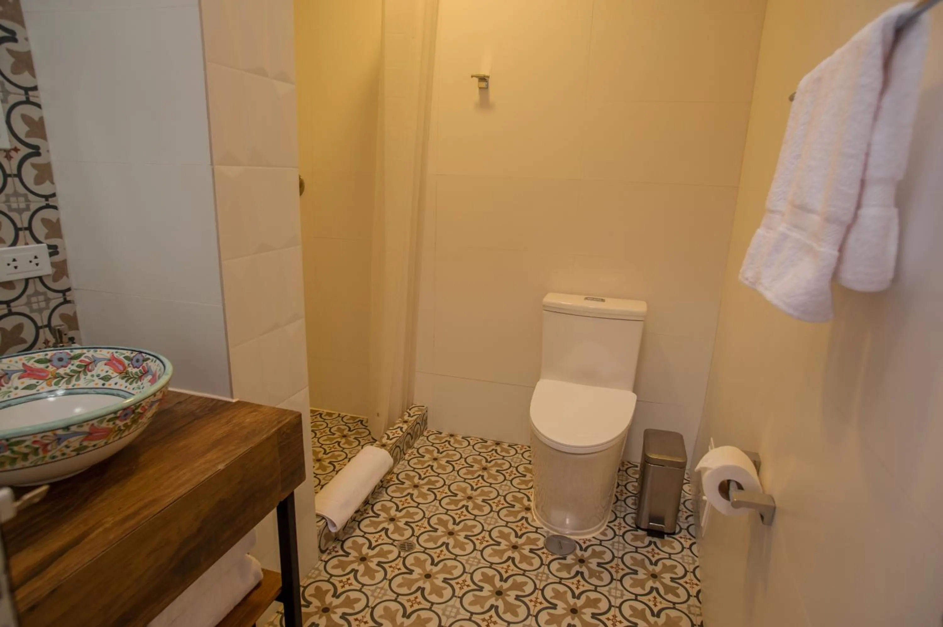 Bathroom in Casa Biru Hotel Boutique