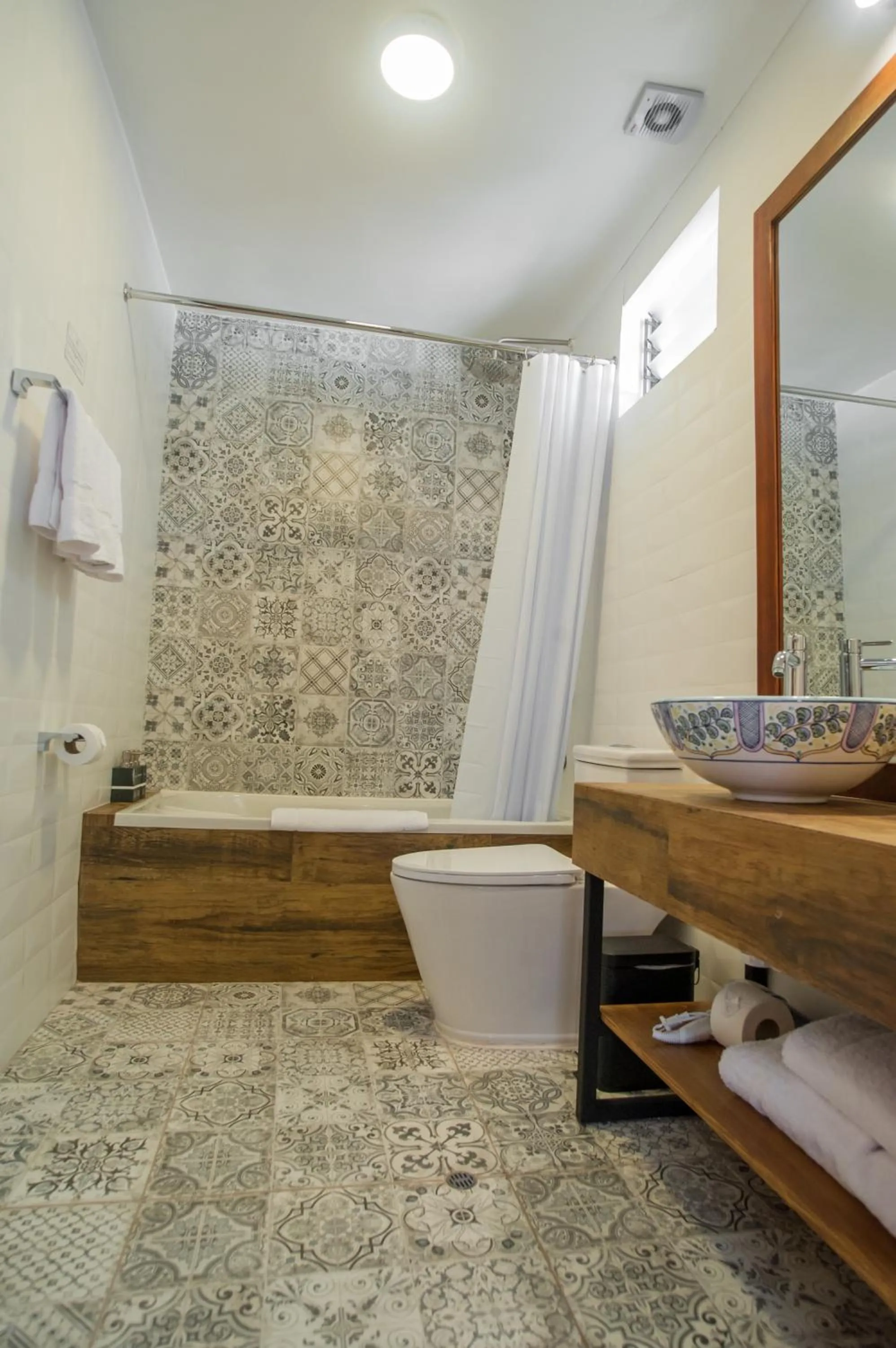 Bathroom in Casa Biru Hotel Boutique