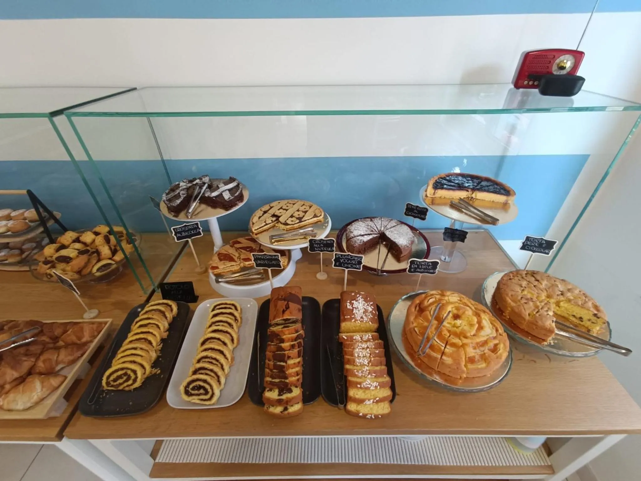 Food and drinks in Hotel Berenice